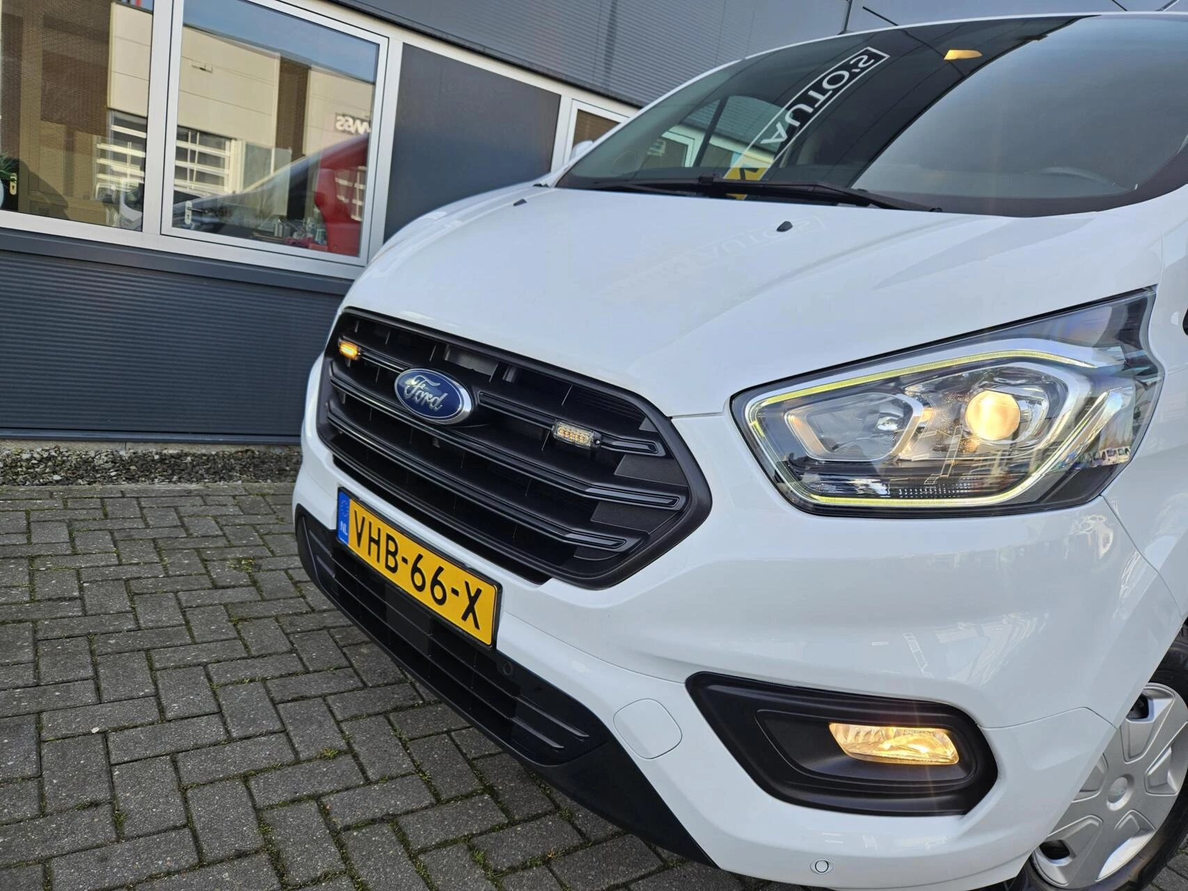 Hoofdafbeelding Ford Transit Custom