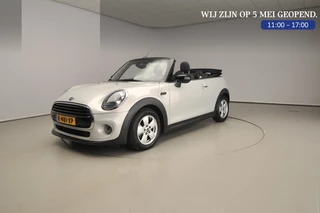 Mini Cabrio Cooper Automaat / Stoelverwarming / Cruise / PDC / Navigatie / Alu wielen