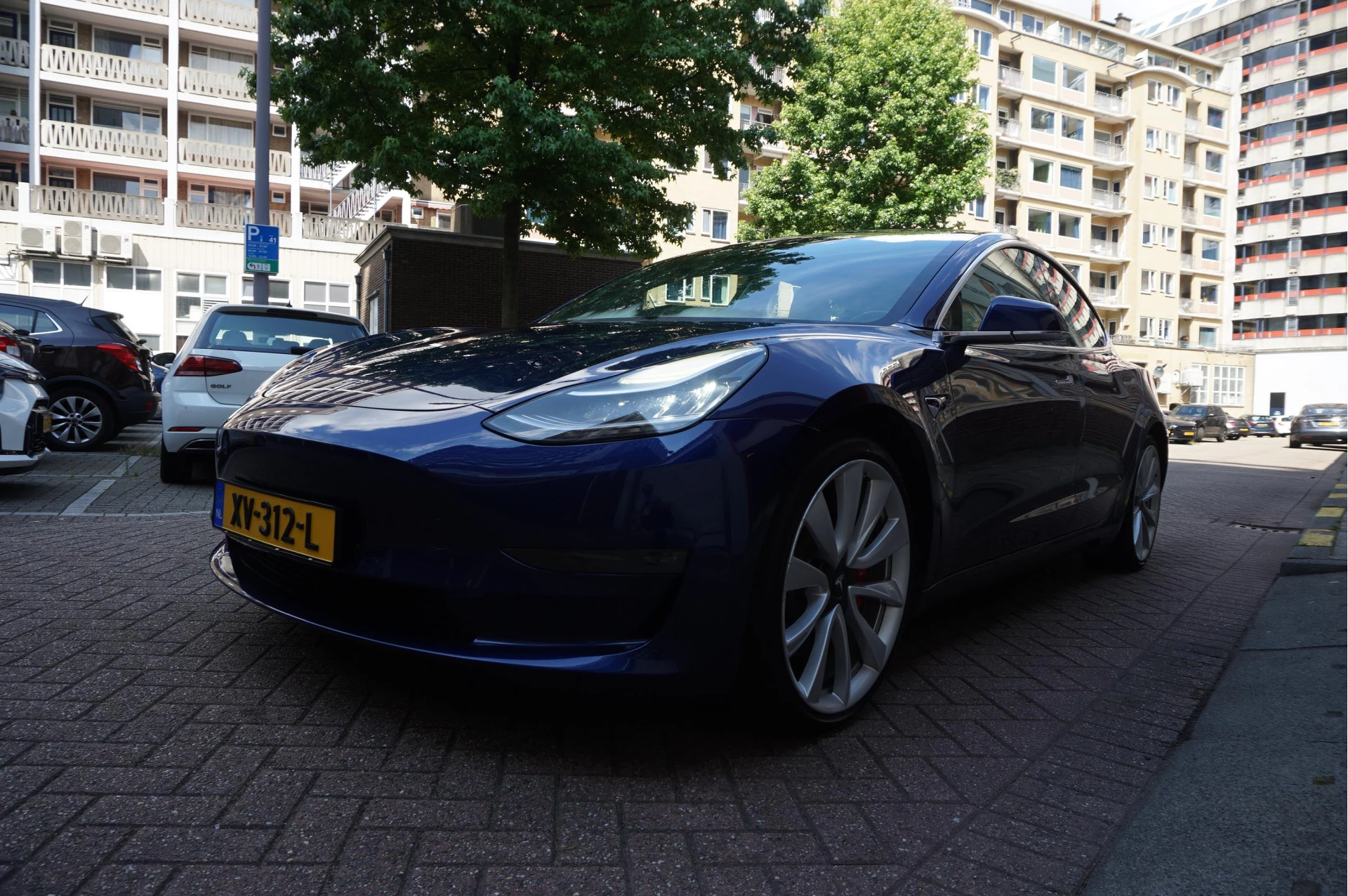 Hoofdafbeelding Tesla Model 3