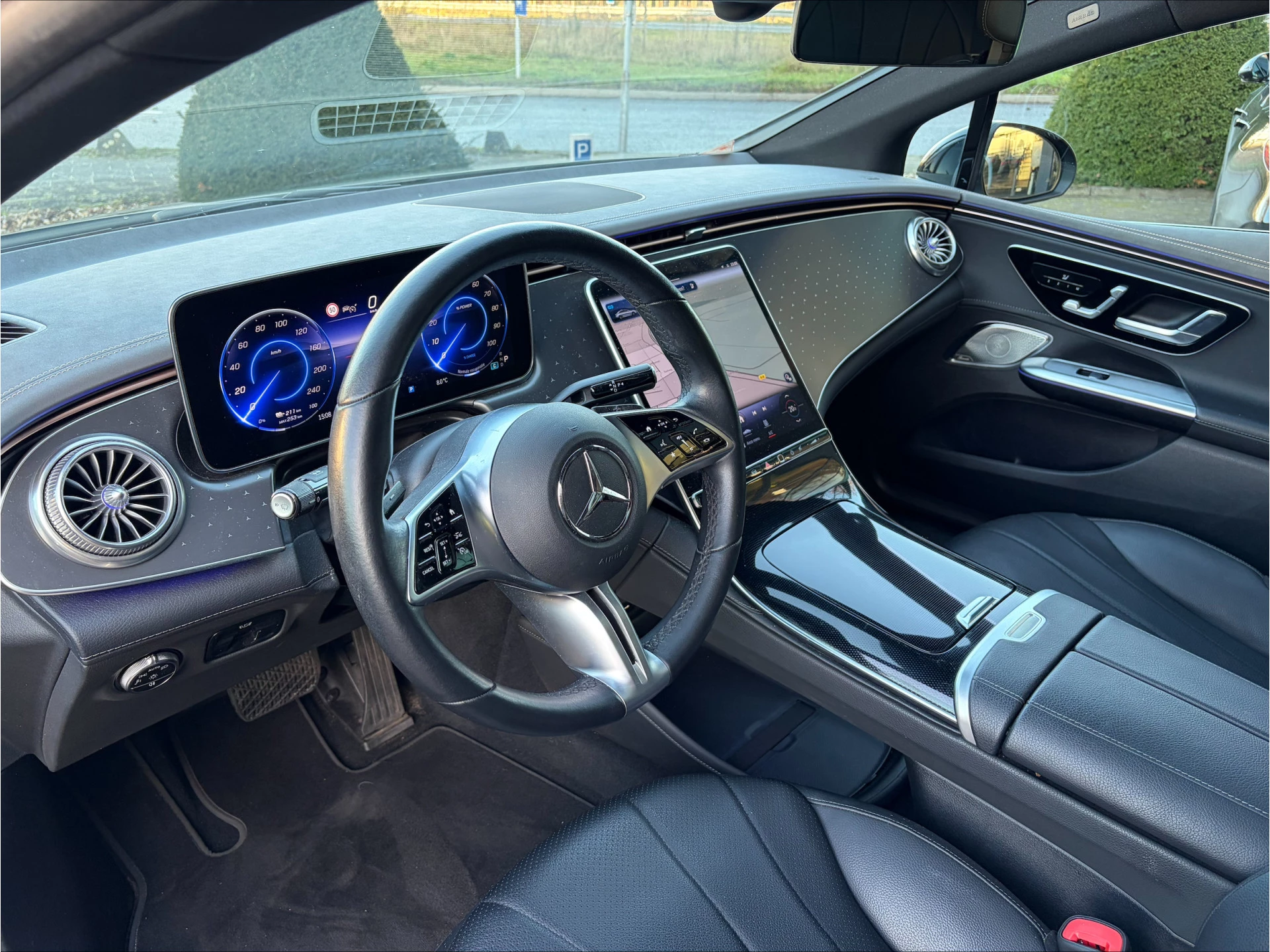 Hoofdafbeelding Mercedes-Benz EQE