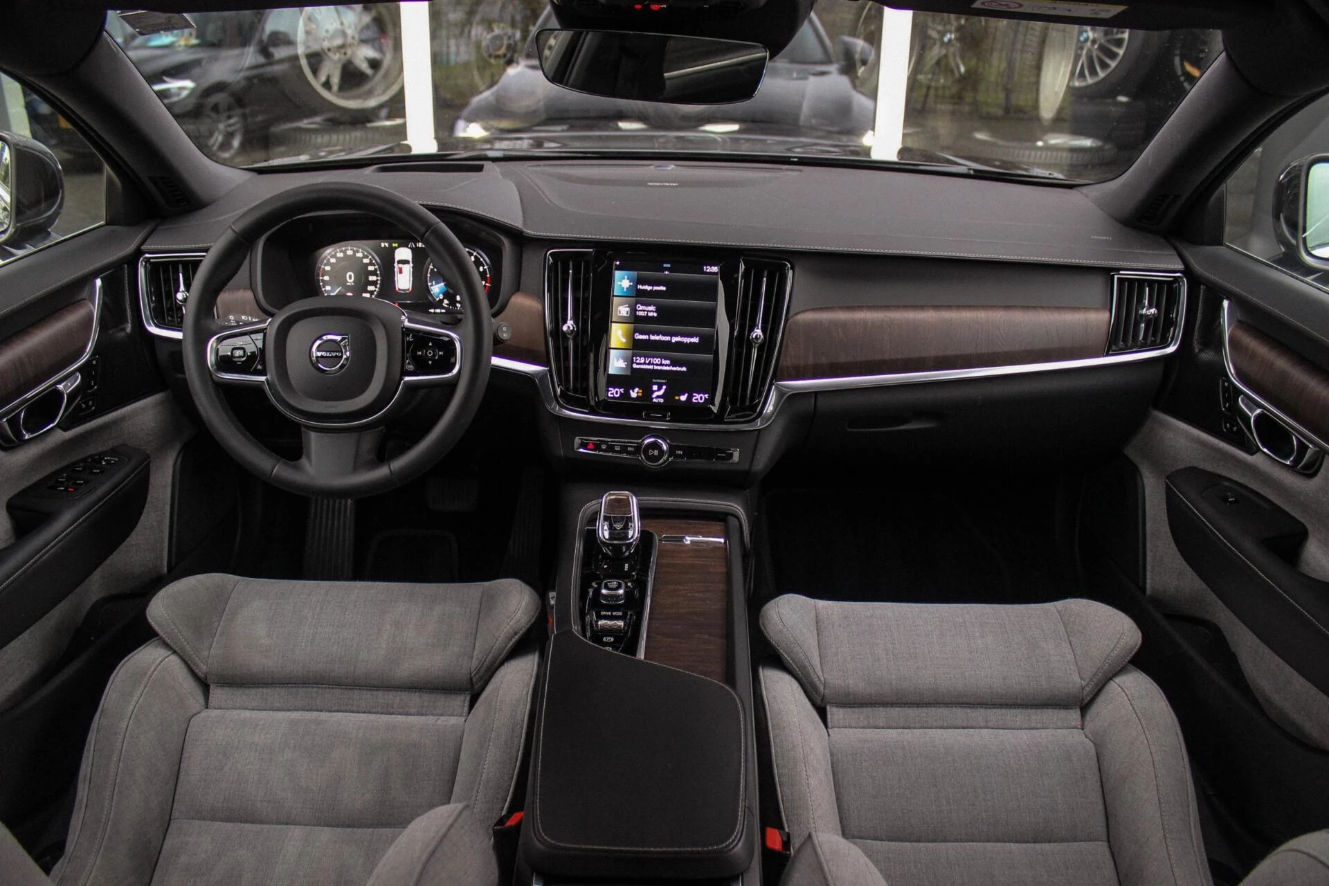 Hoofdafbeelding Volvo V90