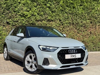 Hoofdafbeelding Audi A1 Audi A1 CityCarver 30 TFSI 2x S-Line Camera CarPlay