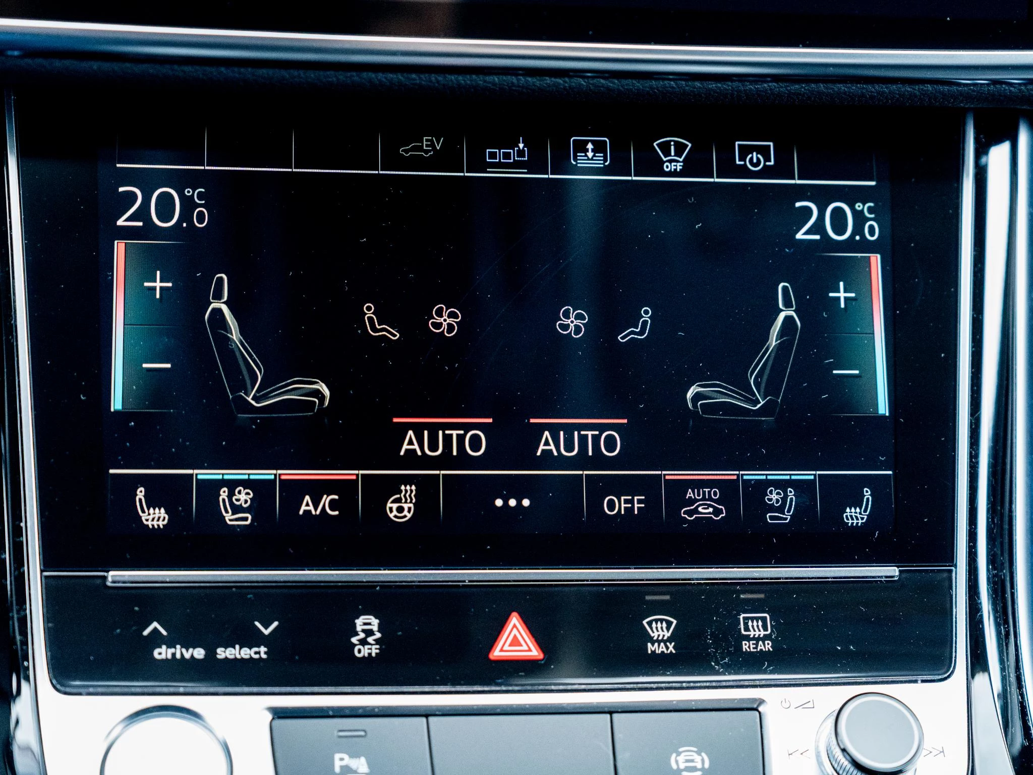 Hoofdafbeelding Audi A8