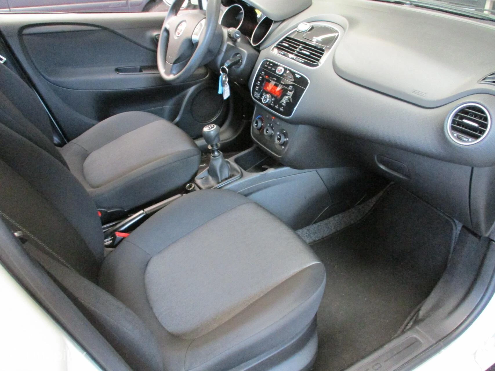 Hoofdafbeelding Fiat Punto
