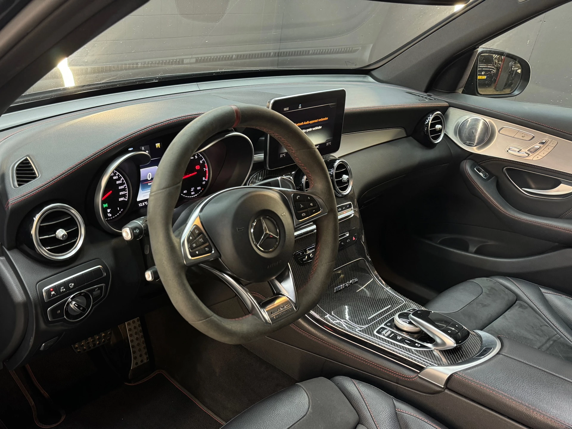 Hoofdafbeelding Mercedes-Benz GLC