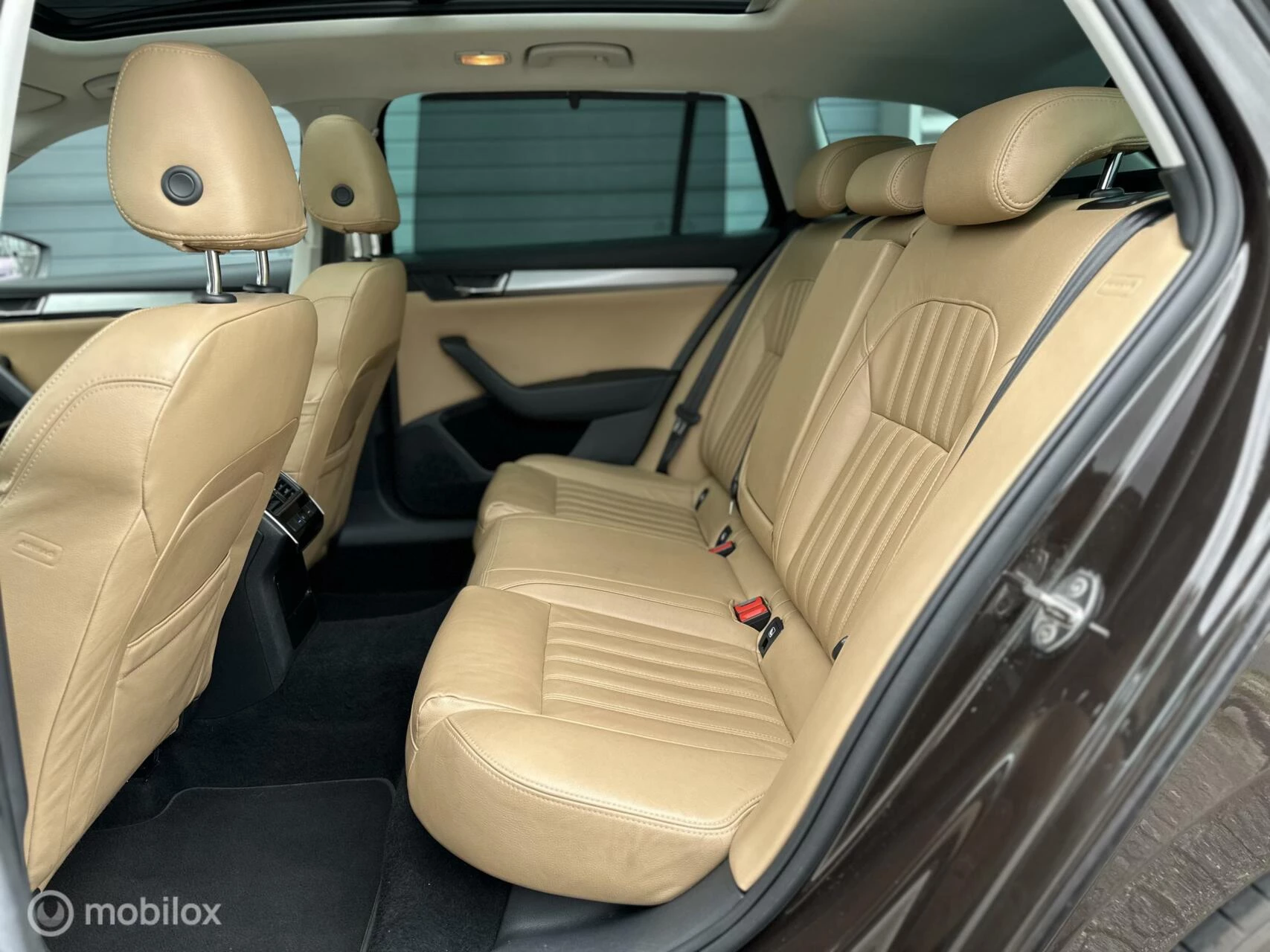 Hoofdafbeelding Škoda Superb