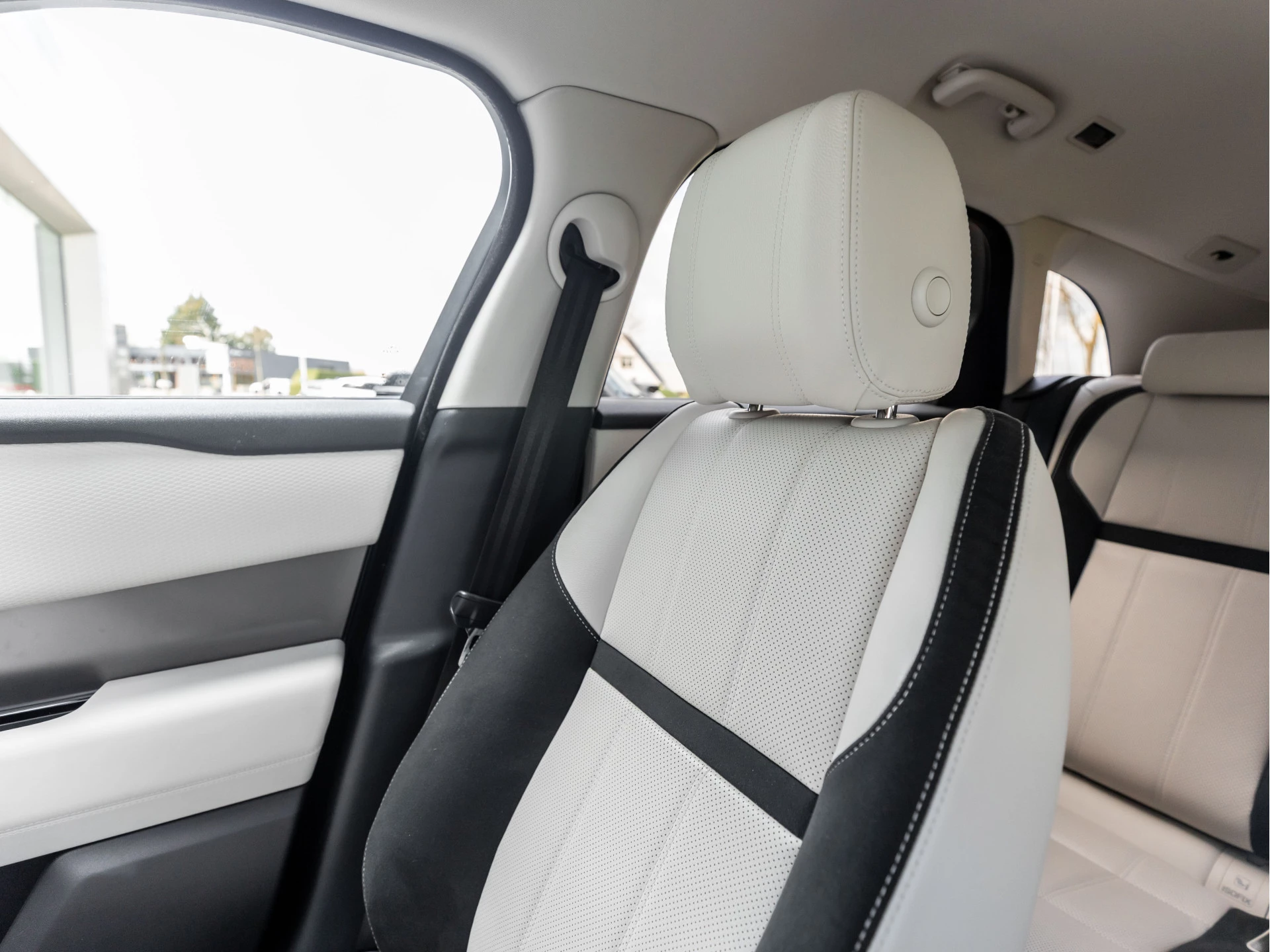 Hoofdafbeelding Land Rover Range Rover Velar