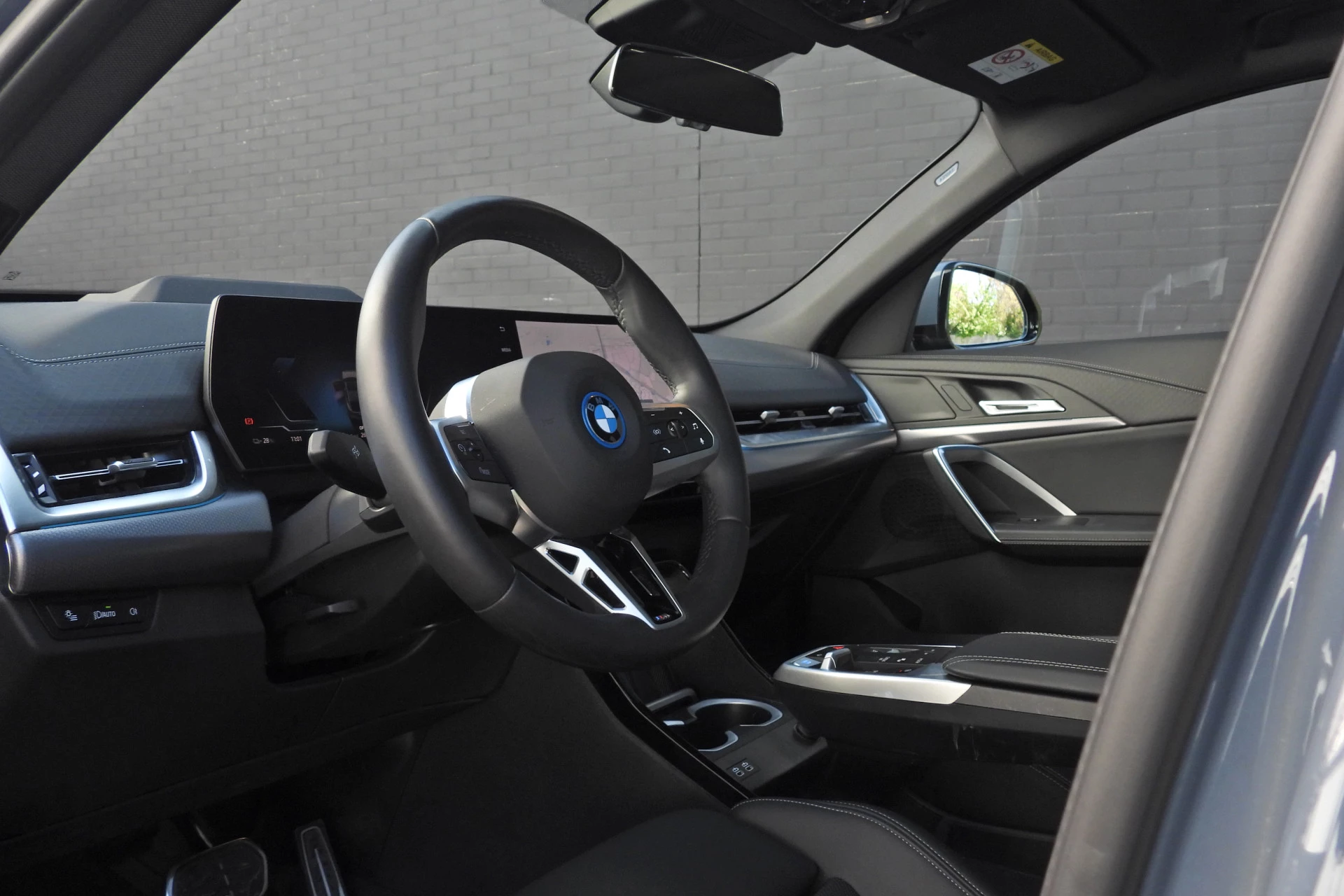 Hoofdafbeelding BMW iX2