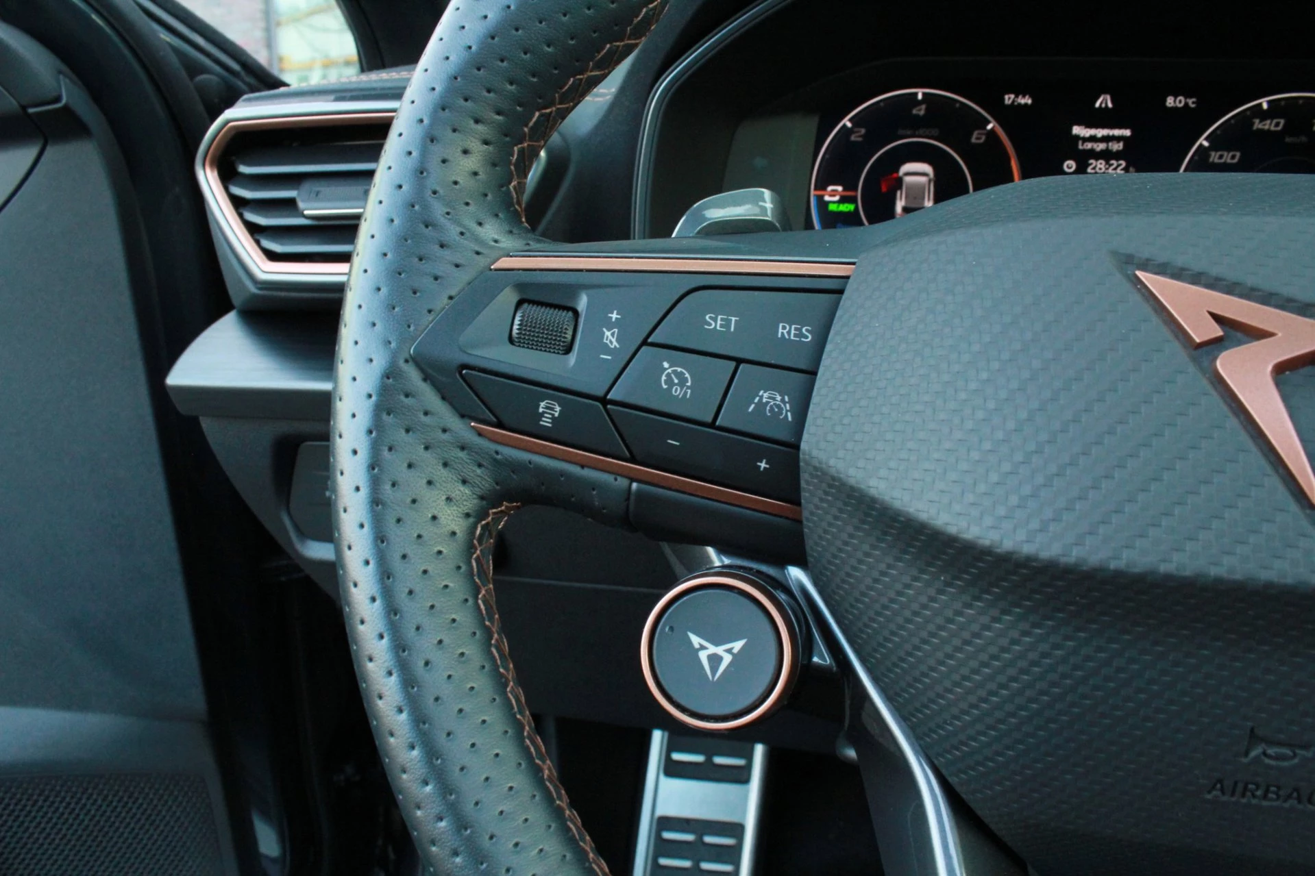 Hoofdafbeelding CUPRA Formentor