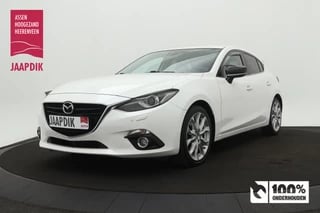 Hoofdafbeelding Mazda 3 Mazda 3 BWJ 2015 2.0 GT-M 120 PK AUTOMAAT AUTOMAAT / TREKHAAK / HEAD UP DISPLAY / LEDER / BOSE AUDIO / METALLIC LAK / LMV / PDC