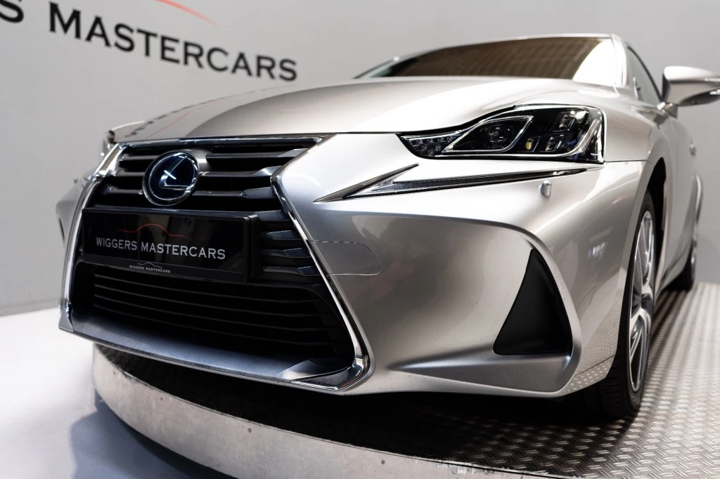 Hoofdafbeelding Lexus IS