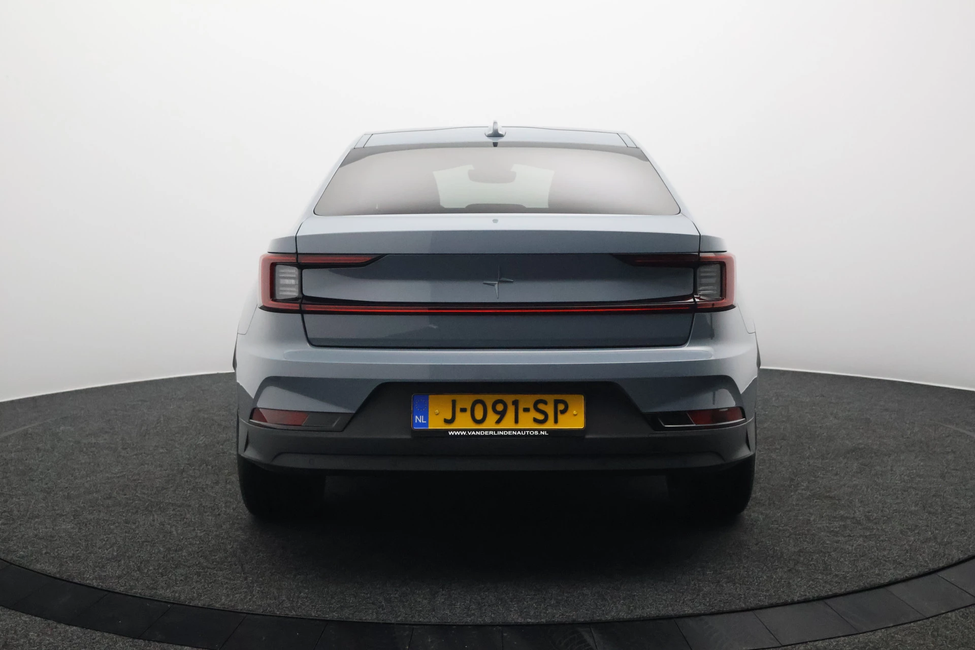 Hoofdafbeelding Polestar 2