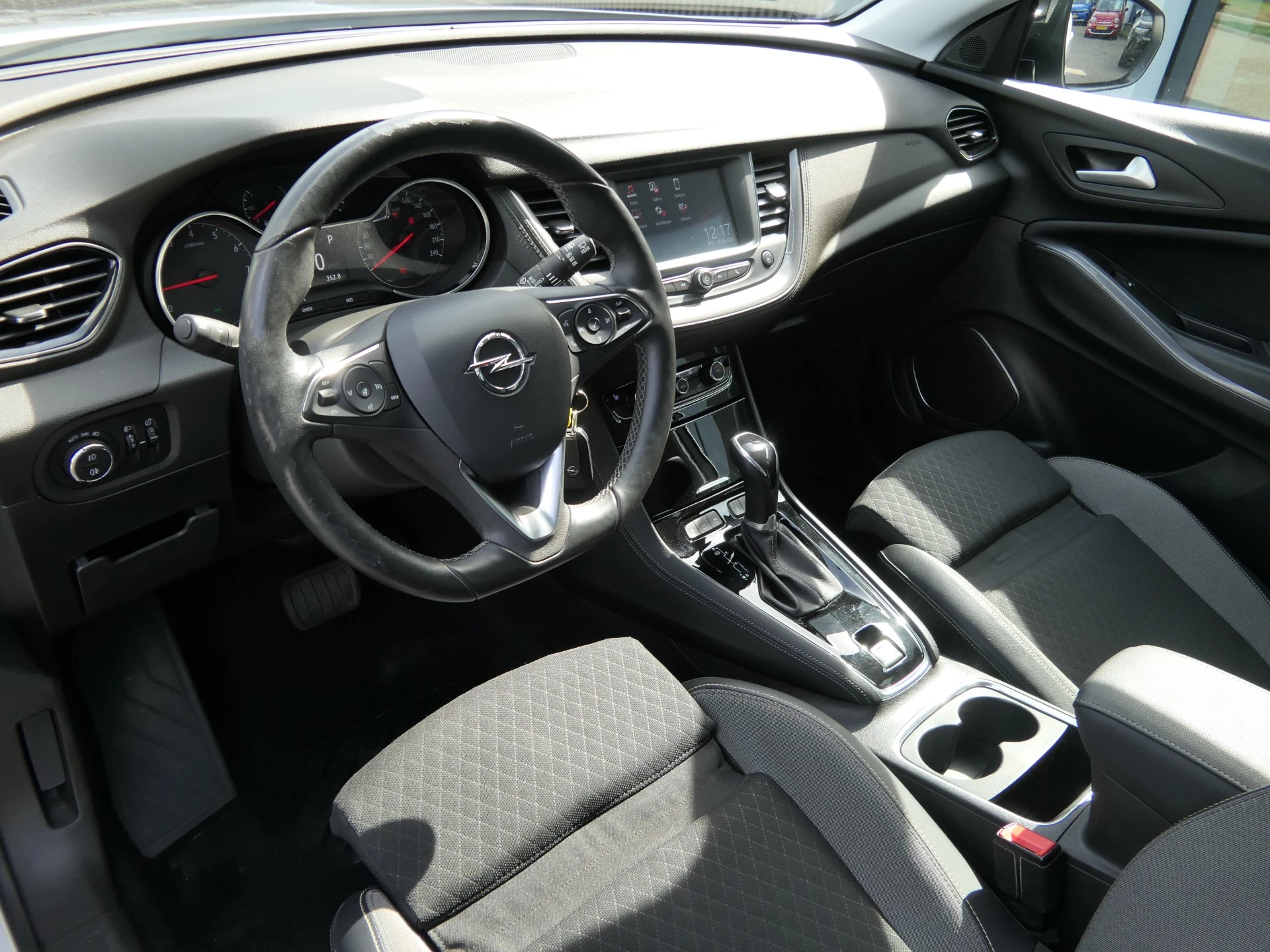 Hoofdafbeelding Opel Grandland X