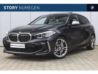 BMW 1 Serie M135i xDrive High Executive Automaat / Panoramadak / Active Cruise Control / Comfort Access / Live Cockpit Professional / Extra getint glas achter