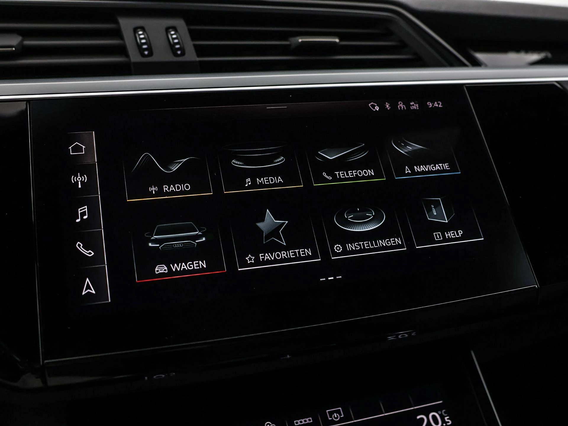 Hoofdafbeelding Audi e-tron