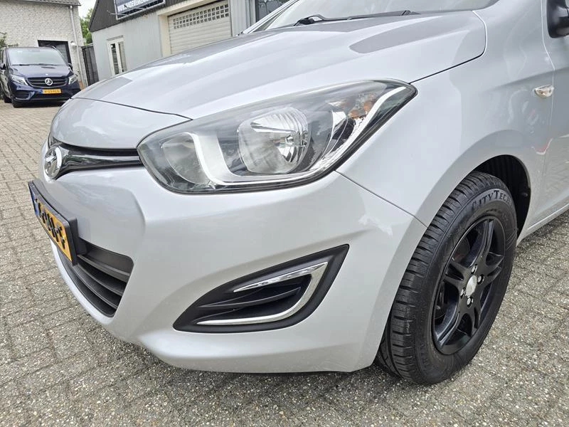 Hoofdafbeelding Hyundai i20