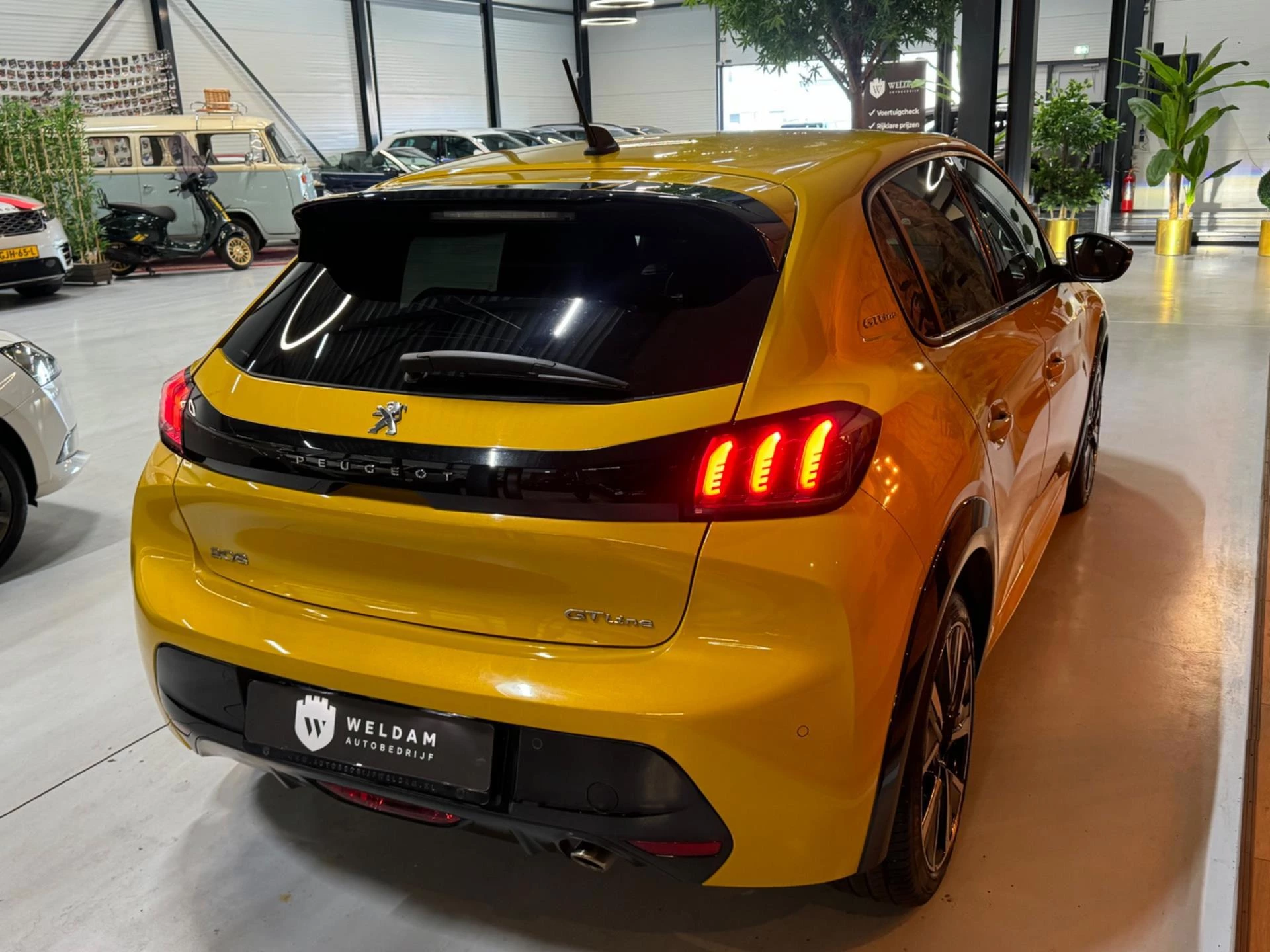 Hoofdafbeelding Peugeot 208