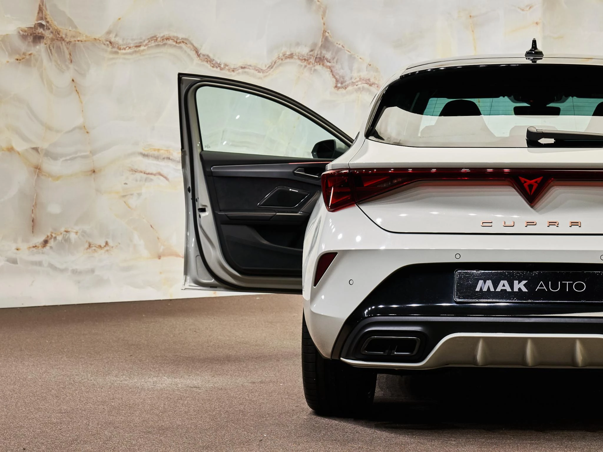 Hoofdafbeelding CUPRA Leon