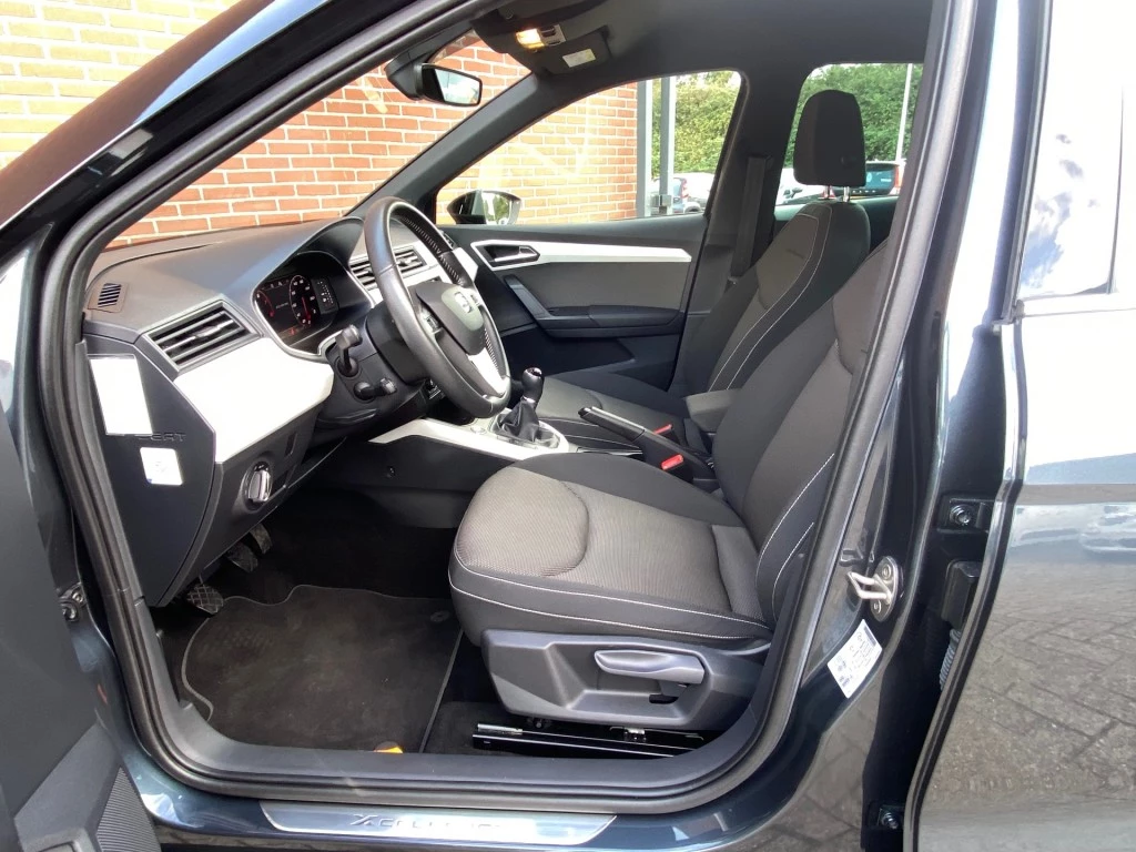 Hoofdafbeelding SEAT Arona