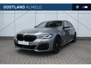BMW 5 Serie 545e xDrive High Executive M Sport Automaat / Achteruitrijcamera / Soft-Close / Laserlight / Comfort Access / Head-Up / Harman Kardon / BMW Live Cockpit Professional