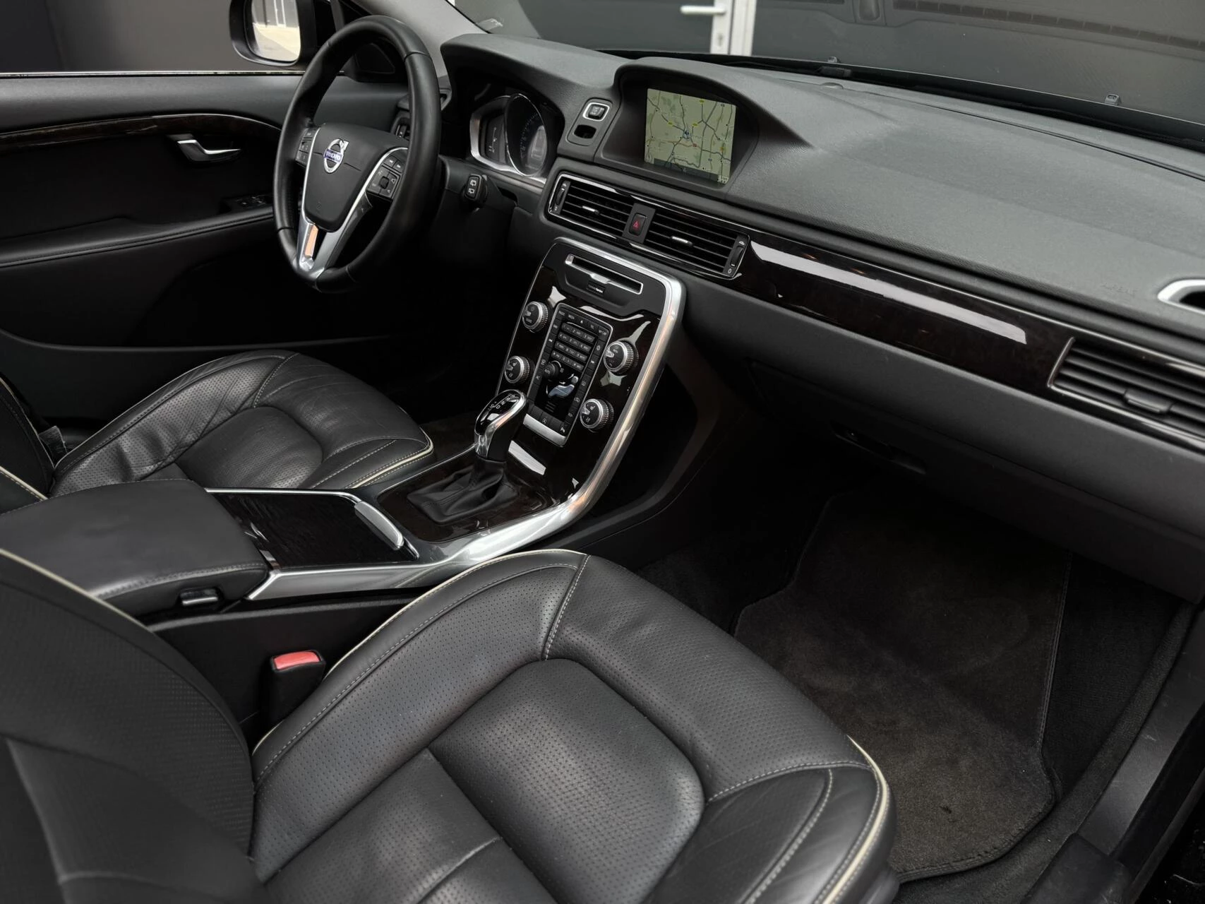 Hoofdafbeelding Volvo V70