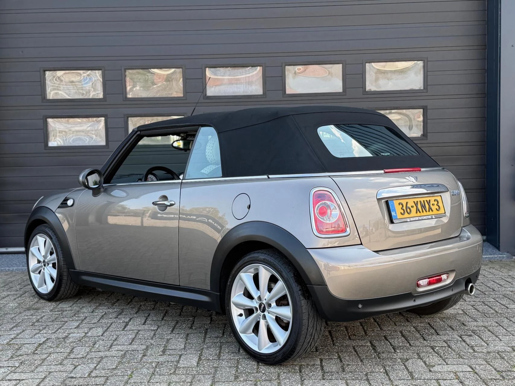 Hoofdafbeelding MINI Cooper Cabrio