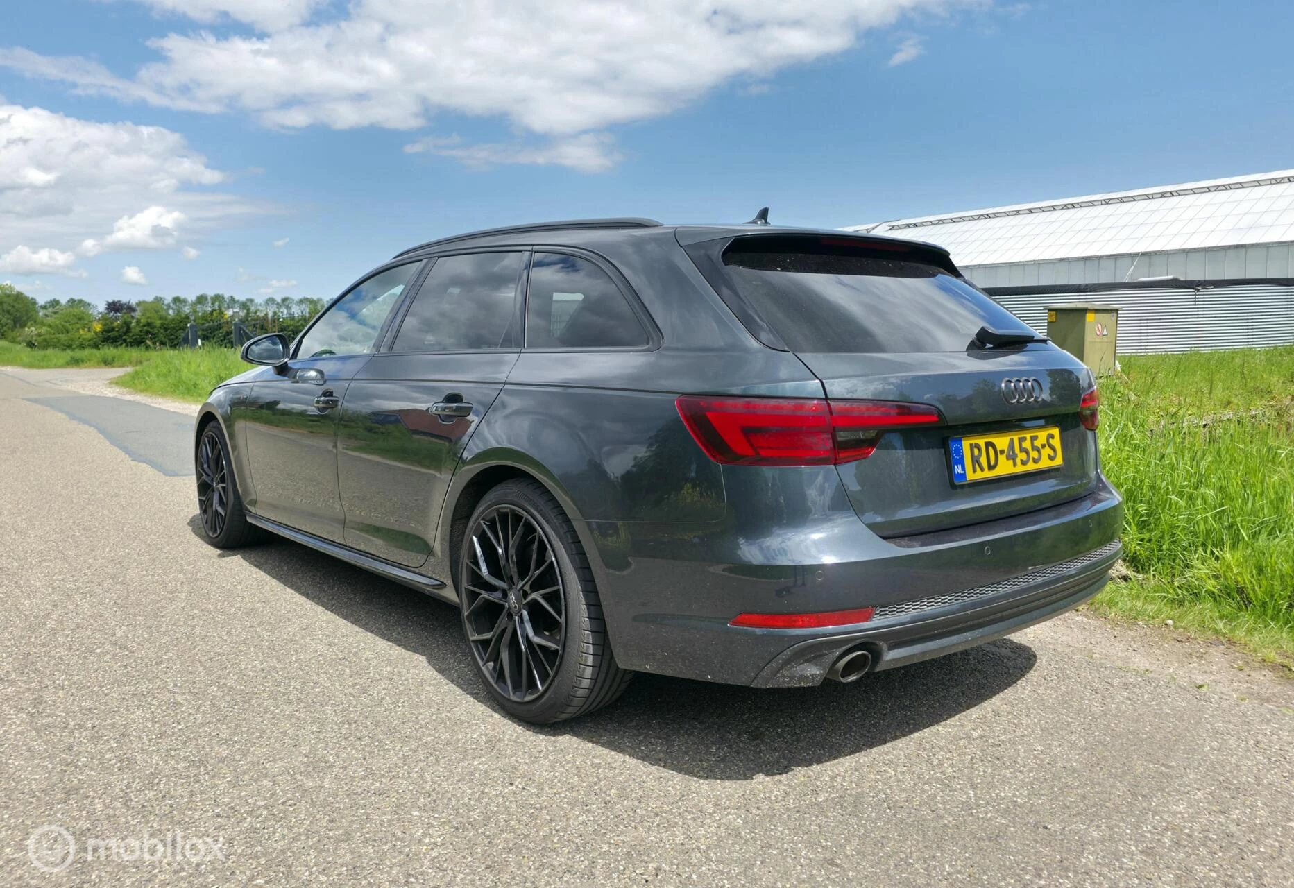Hoofdafbeelding Audi A4