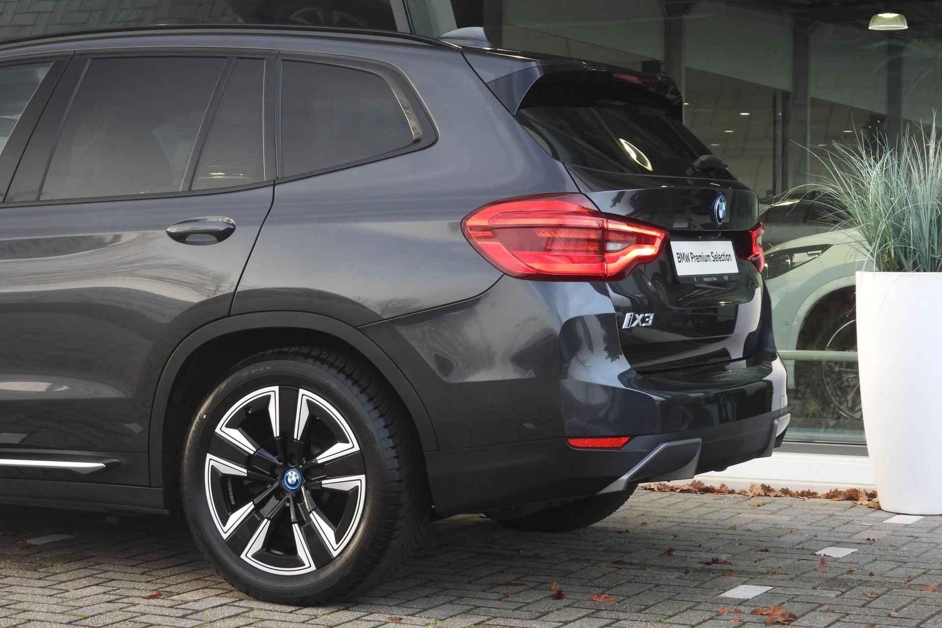 Hoofdafbeelding BMW iX3