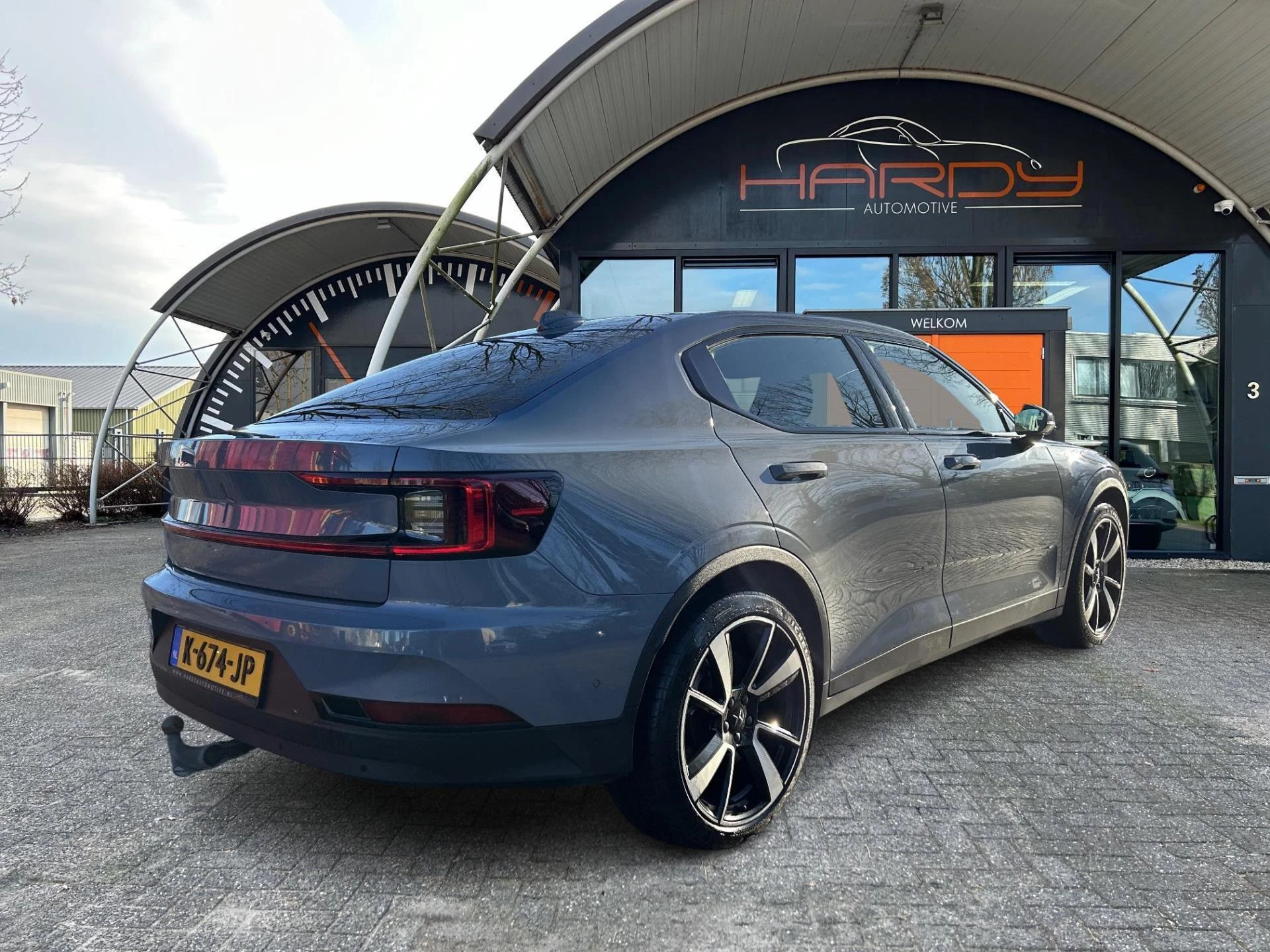 Hoofdafbeelding Polestar 2