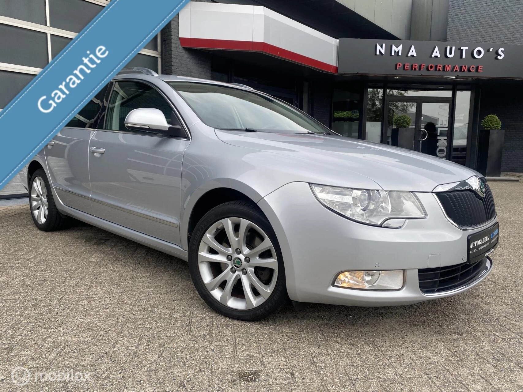 Hoofdafbeelding Škoda Superb