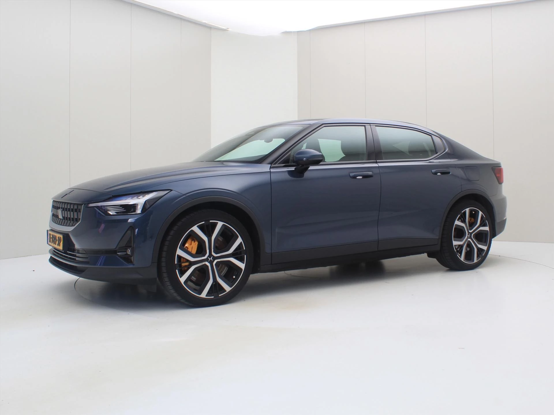 Hoofdafbeelding Polestar 2