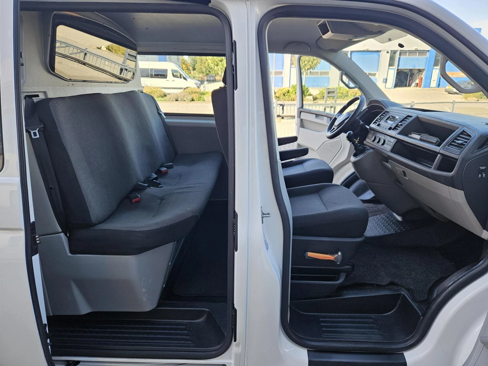 Hoofdafbeelding Volkswagen Transporter