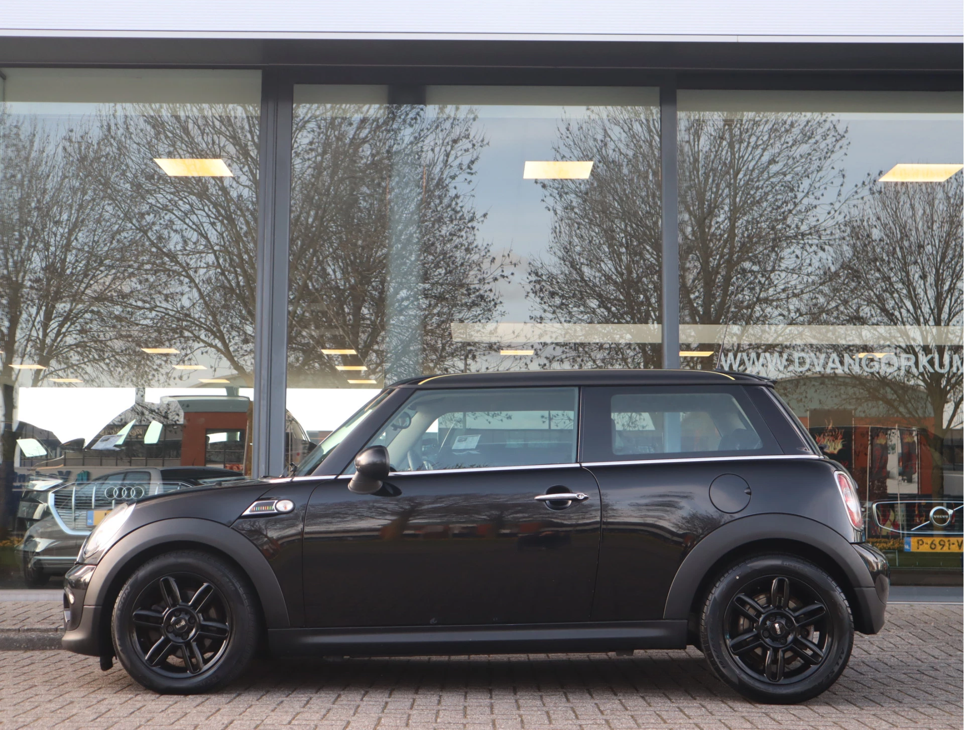 Hoofdafbeelding MINI One