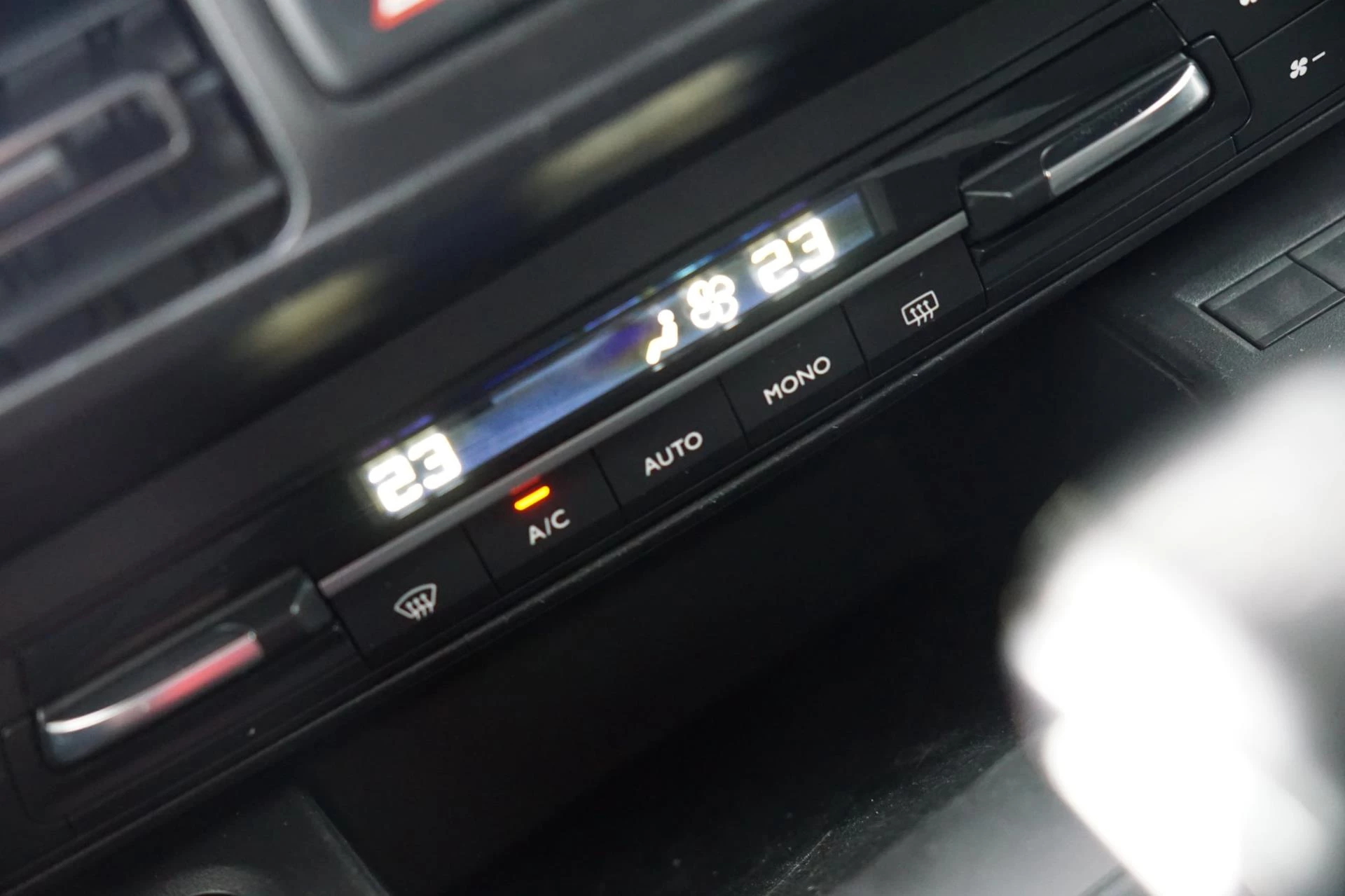 Hoofdafbeelding Peugeot Rifter