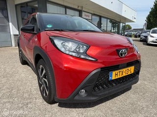 Hoofdafbeelding Toyota Aygo TOYOTA AYGO X 72 PK AUTOMAAT PULSE RIJKLAAR PRIJS