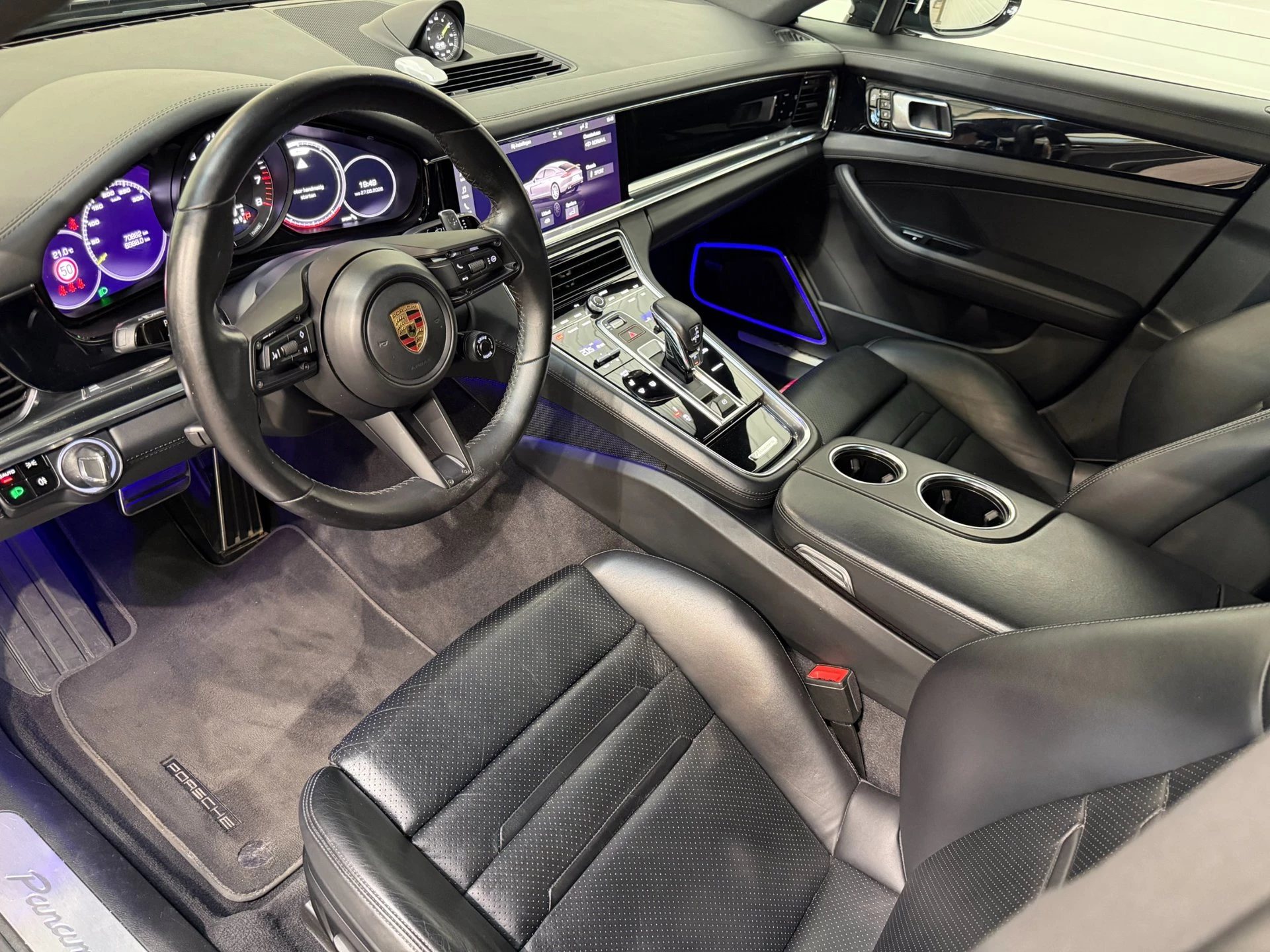 Hoofdafbeelding Porsche Panamera