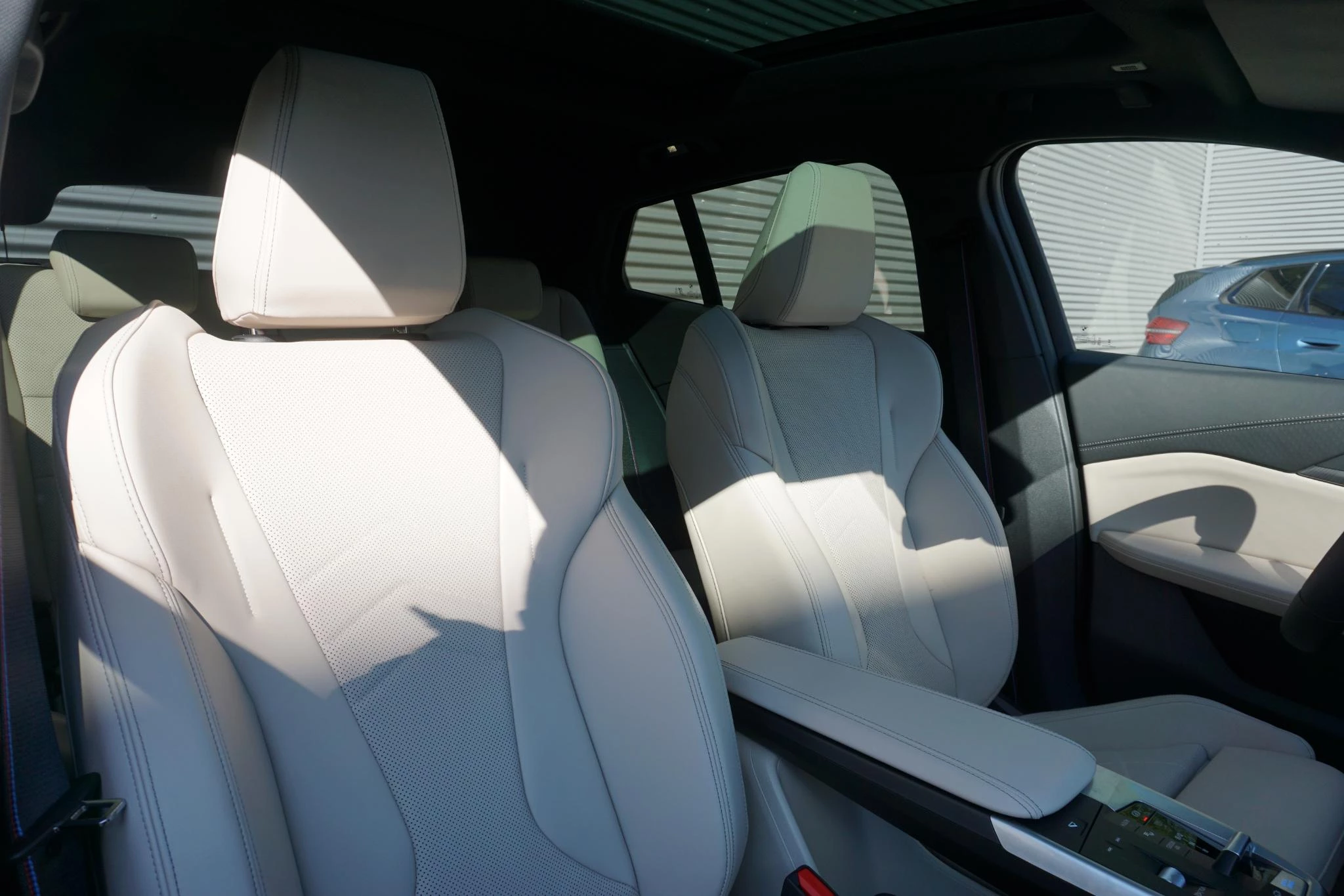 Hoofdafbeelding BMW iX2