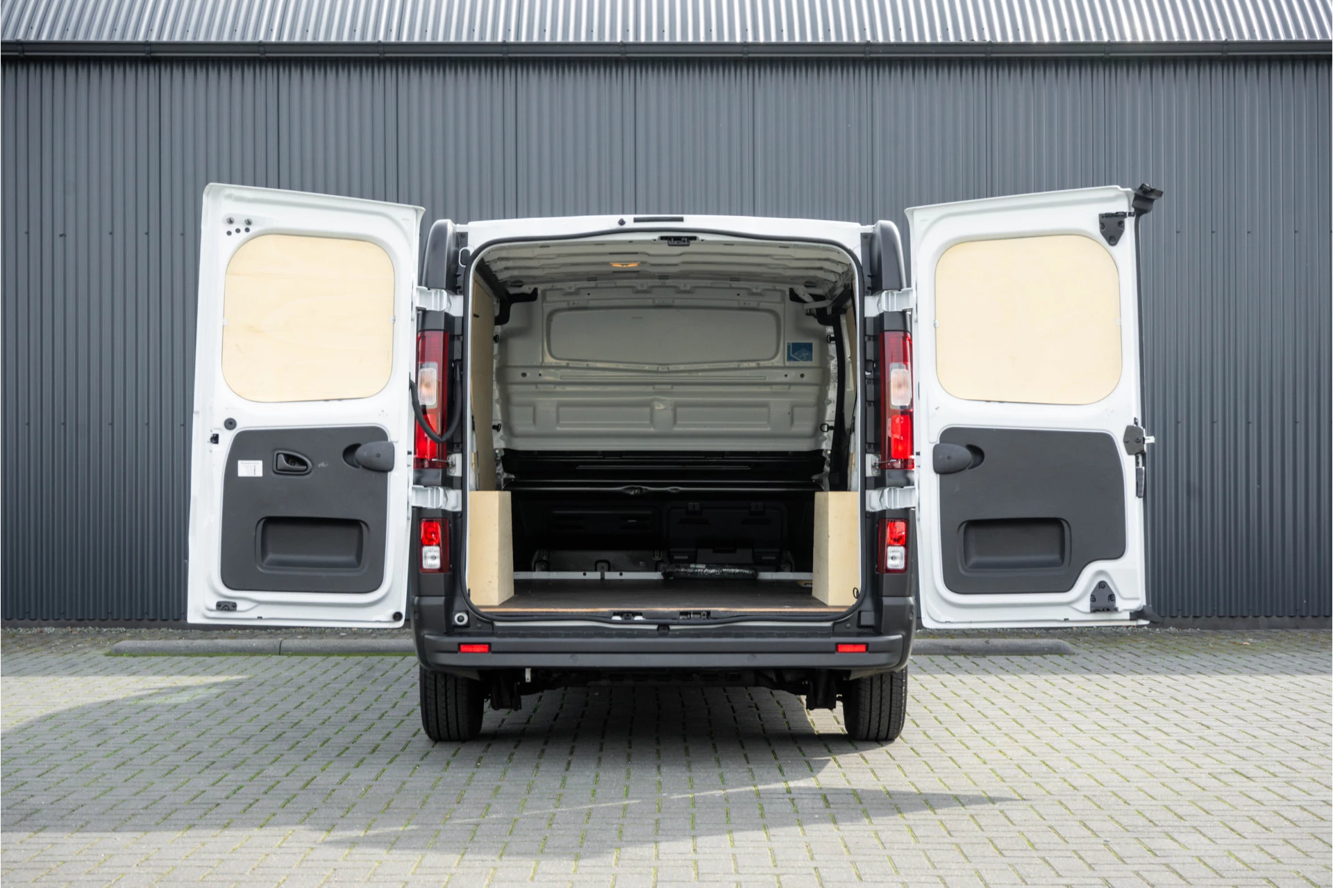 Hoofdafbeelding Nissan Primastar