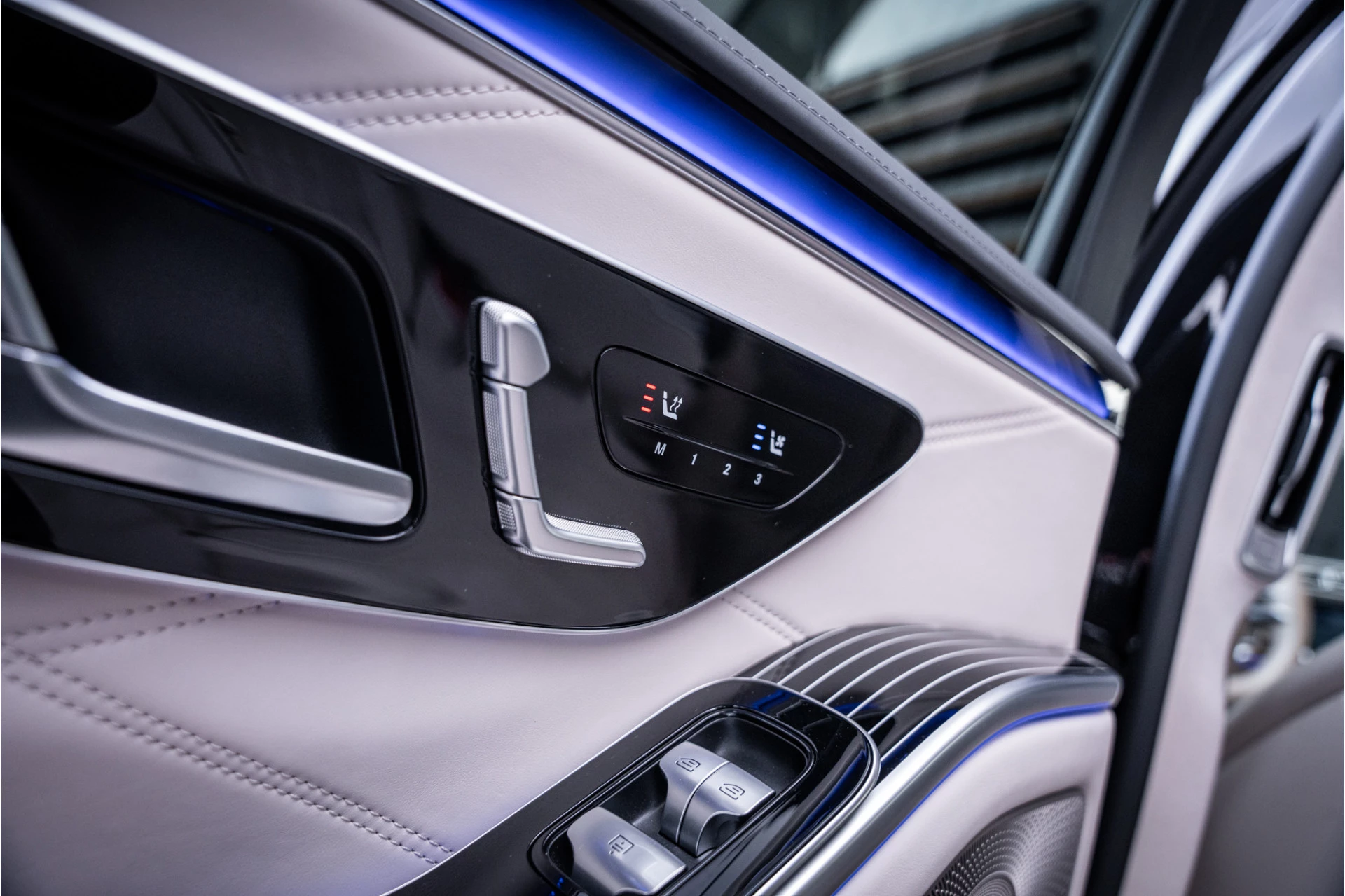 Hoofdafbeelding Mercedes-Benz S-Klasse