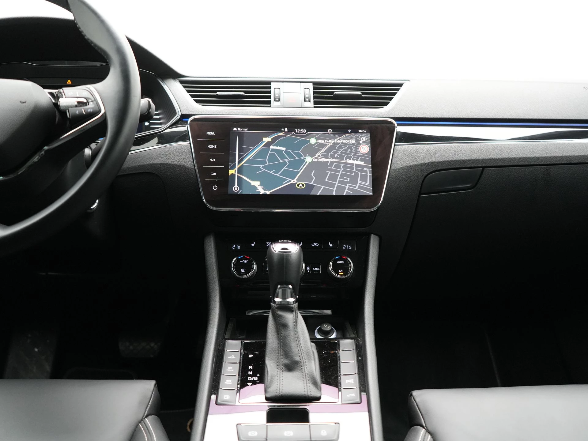 Hoofdafbeelding Škoda Superb