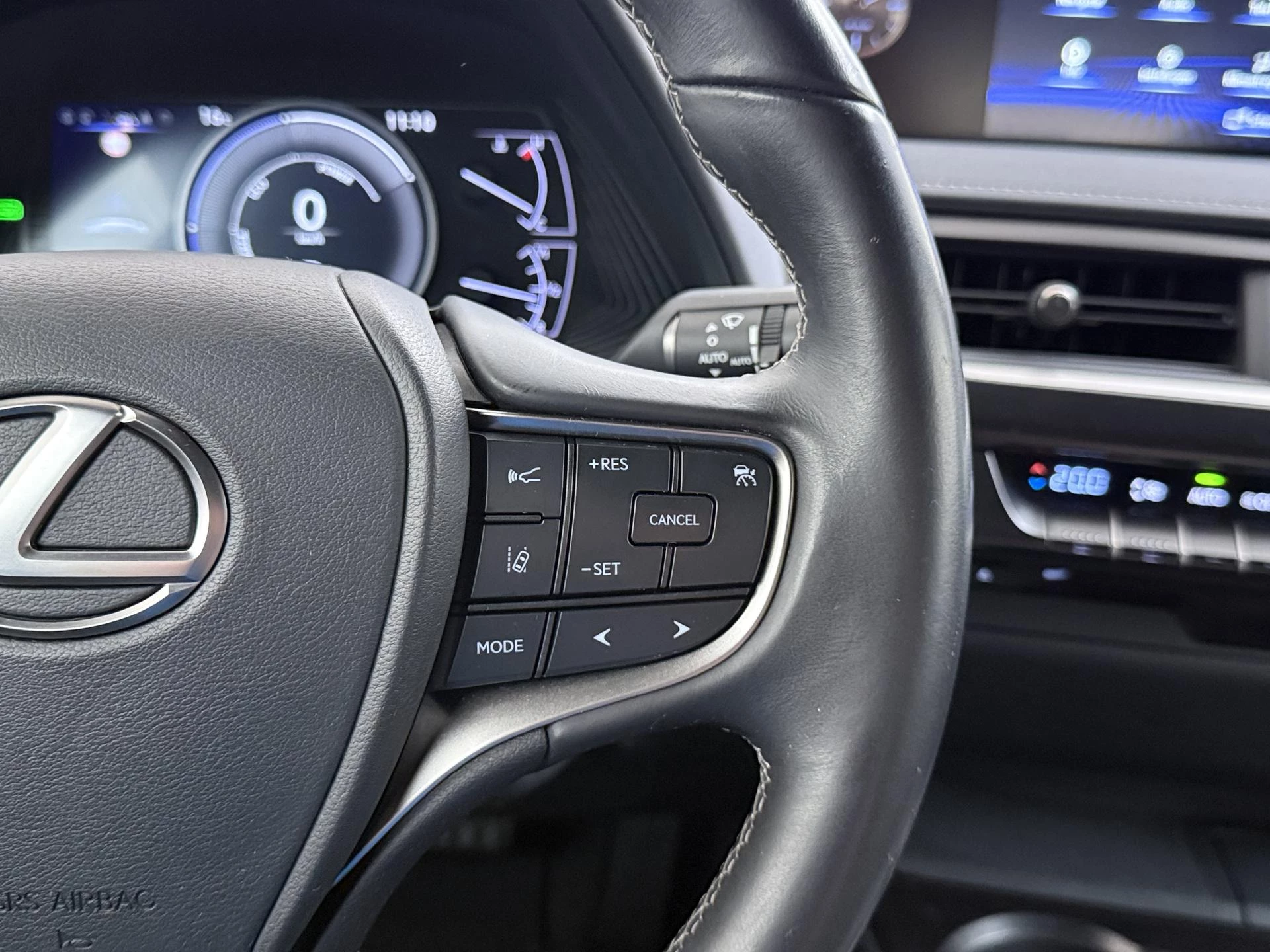 Hoofdafbeelding Lexus UX