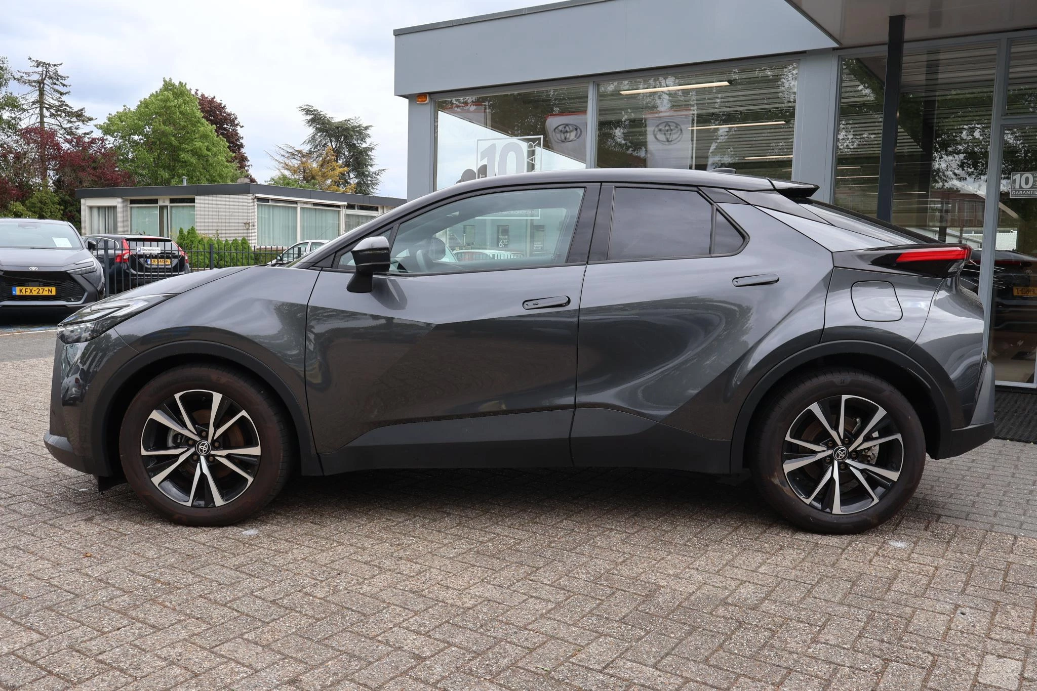 Hoofdafbeelding Toyota C-HR