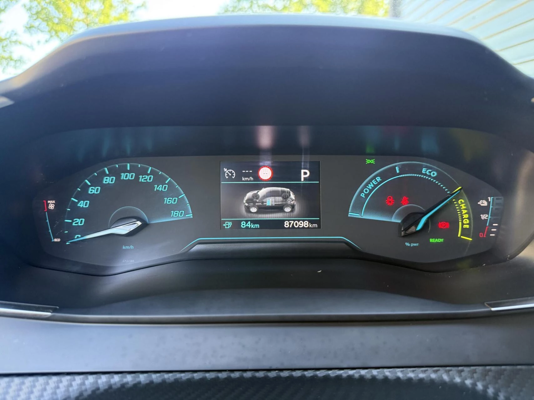 Hoofdafbeelding Peugeot e-208