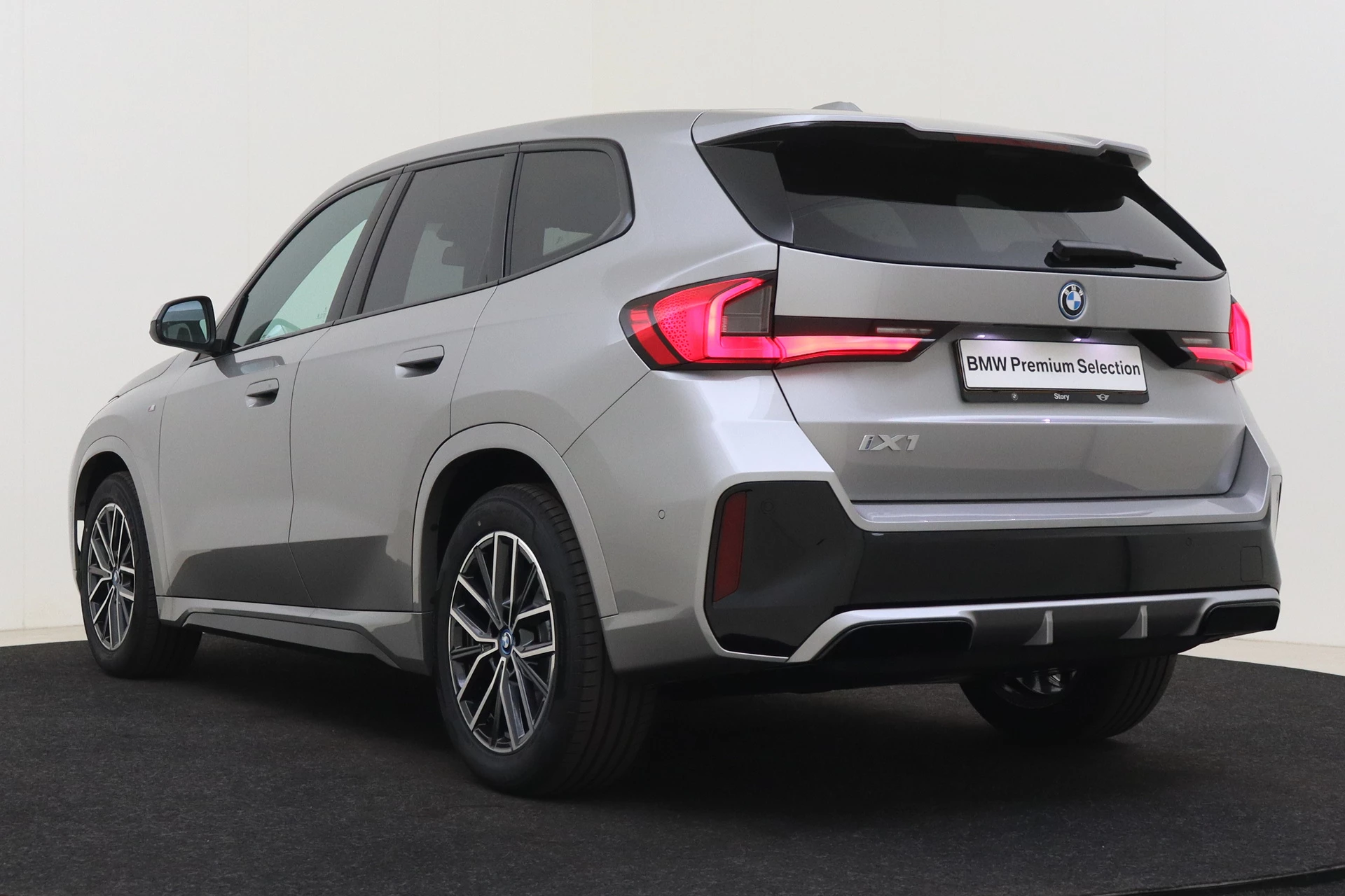 Hoofdafbeelding BMW iX1
