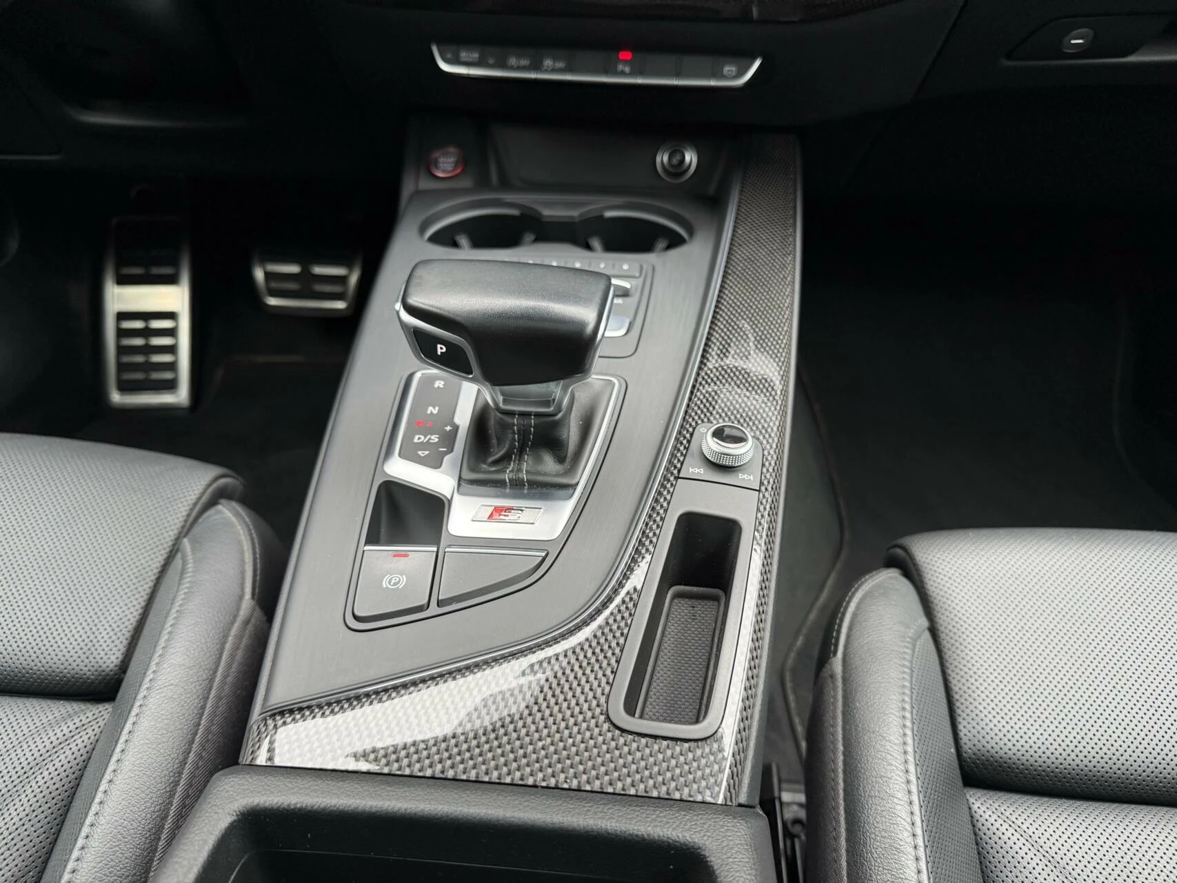 Hoofdafbeelding Audi S4