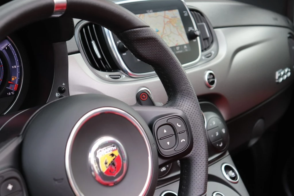 Hoofdafbeelding Fiat 500C