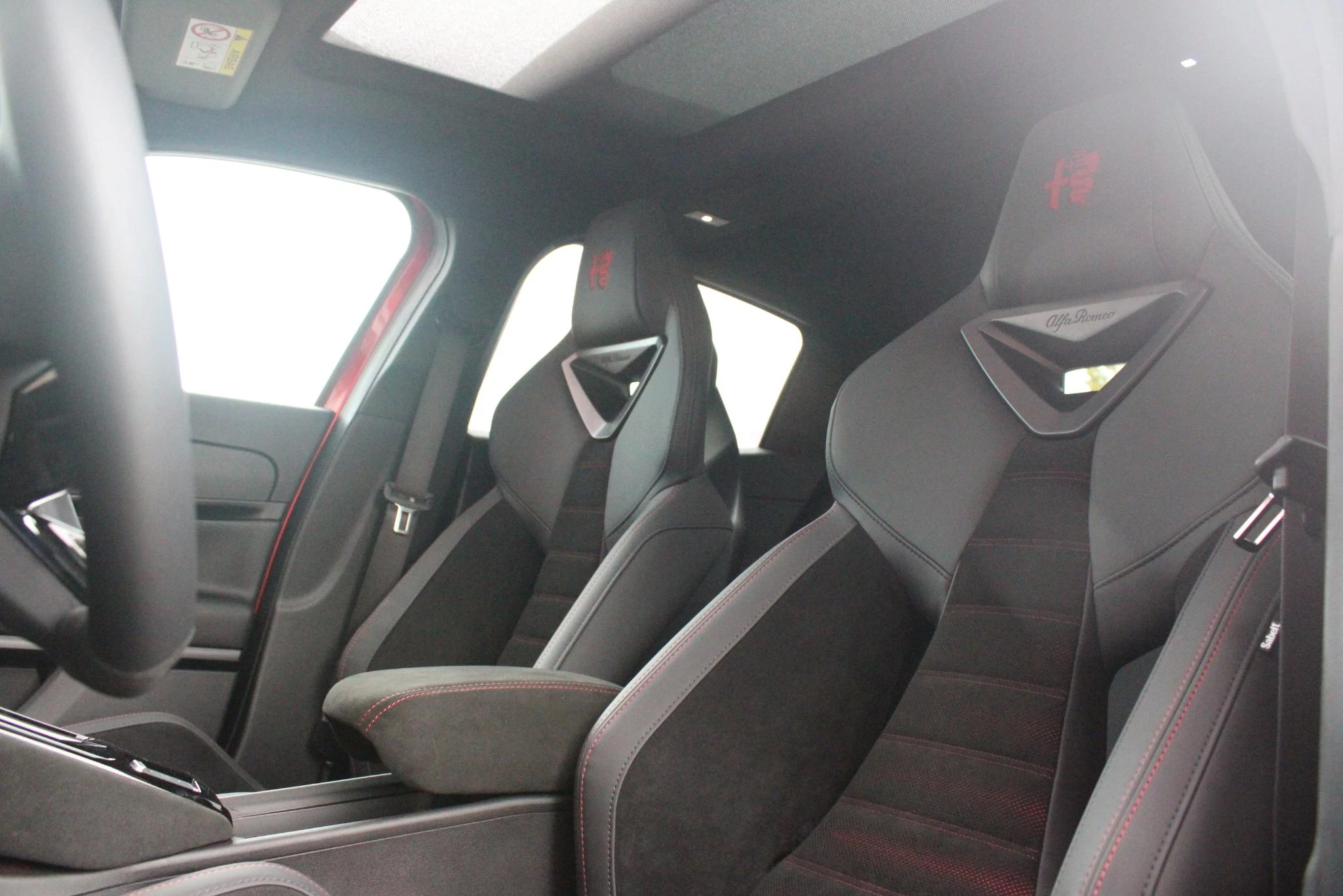 Hoofdafbeelding Alfa Romeo Junior