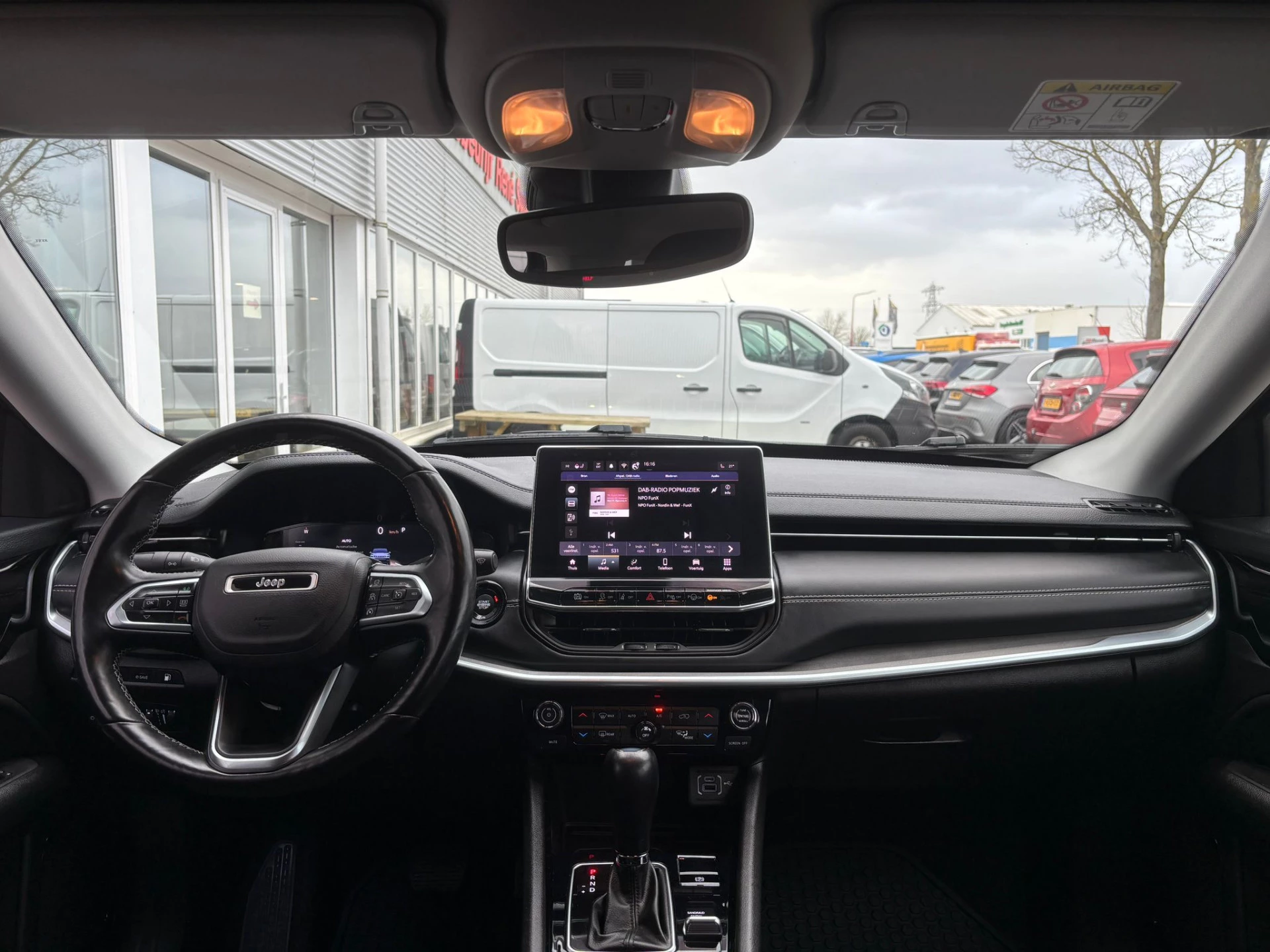 Hoofdafbeelding Jeep Compass