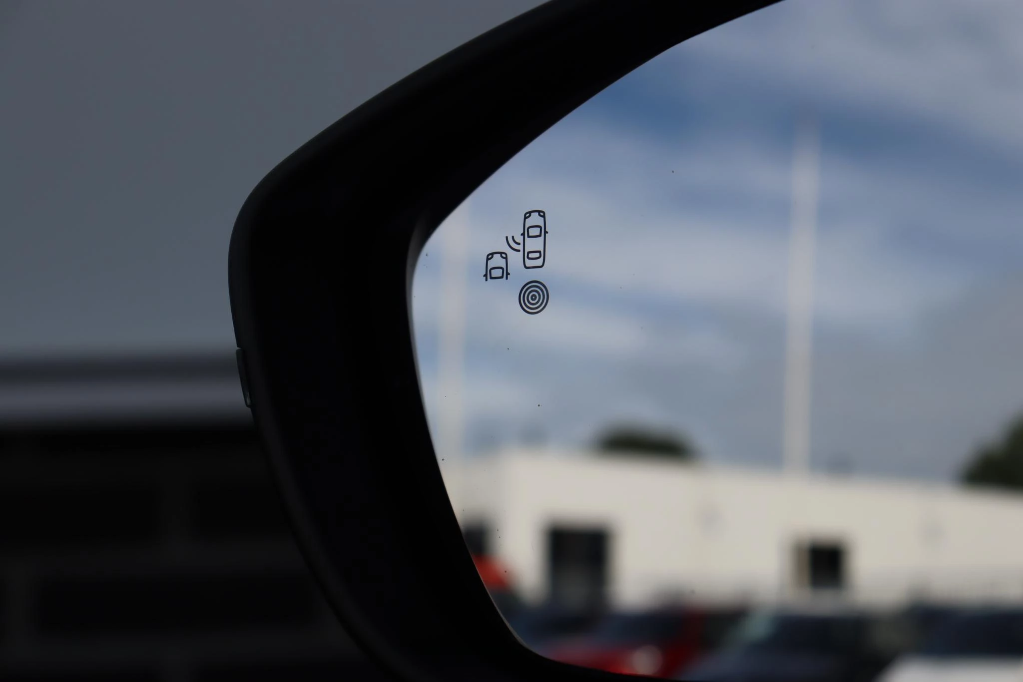 Hoofdafbeelding Peugeot e-2008