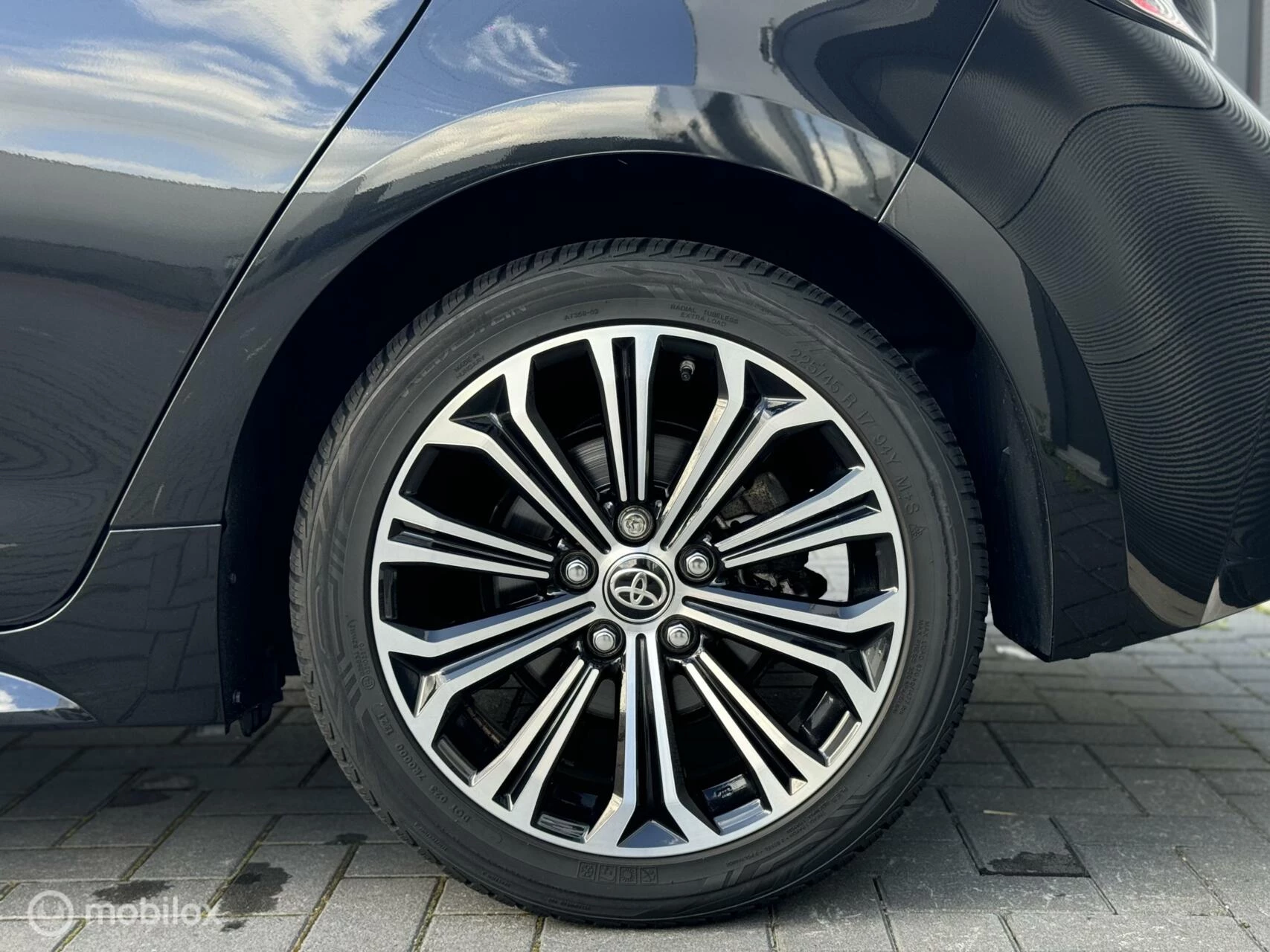 Hoofdafbeelding Toyota Corolla